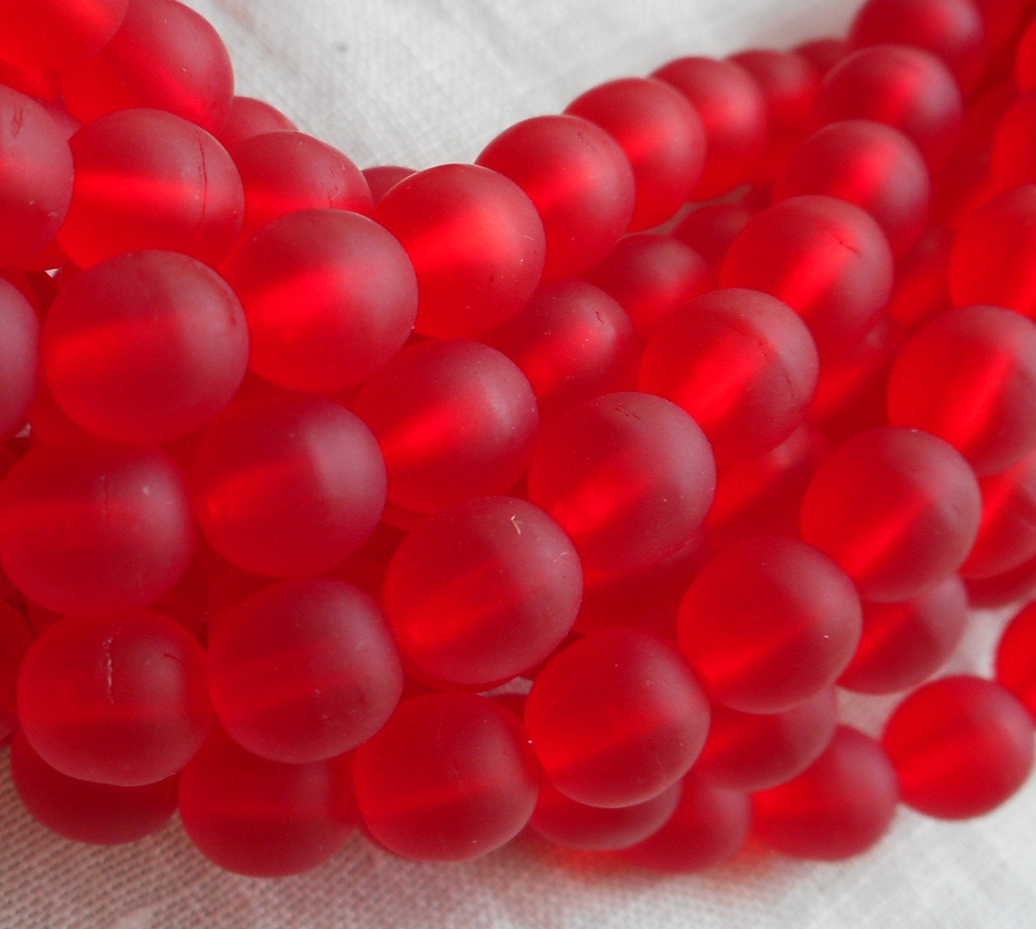 Lot of 50 6mm Czech glass druks, Matte Siam Ruby Red smooth round druk beads C4550
