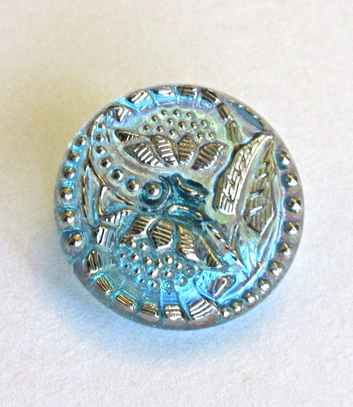 One 18mm Czech glass flower button - aqua blue flowers with silver accents - decorative floral shank buttons 000711