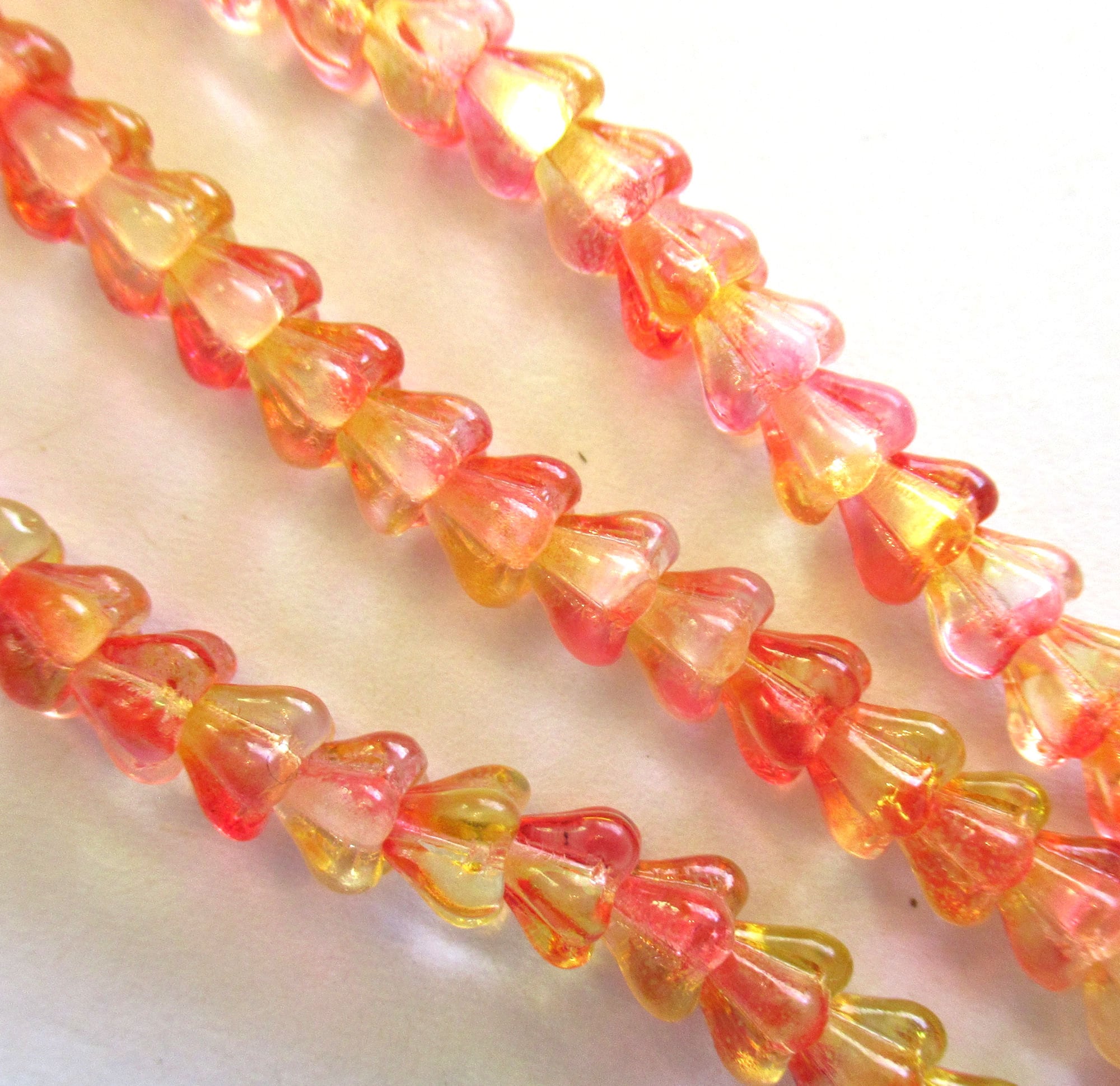 Lot of 50 6mm x 4mm baby bell flower Czech glass beads - fuchsia / lemon - pink / yellow / orange flower beads - C0059
