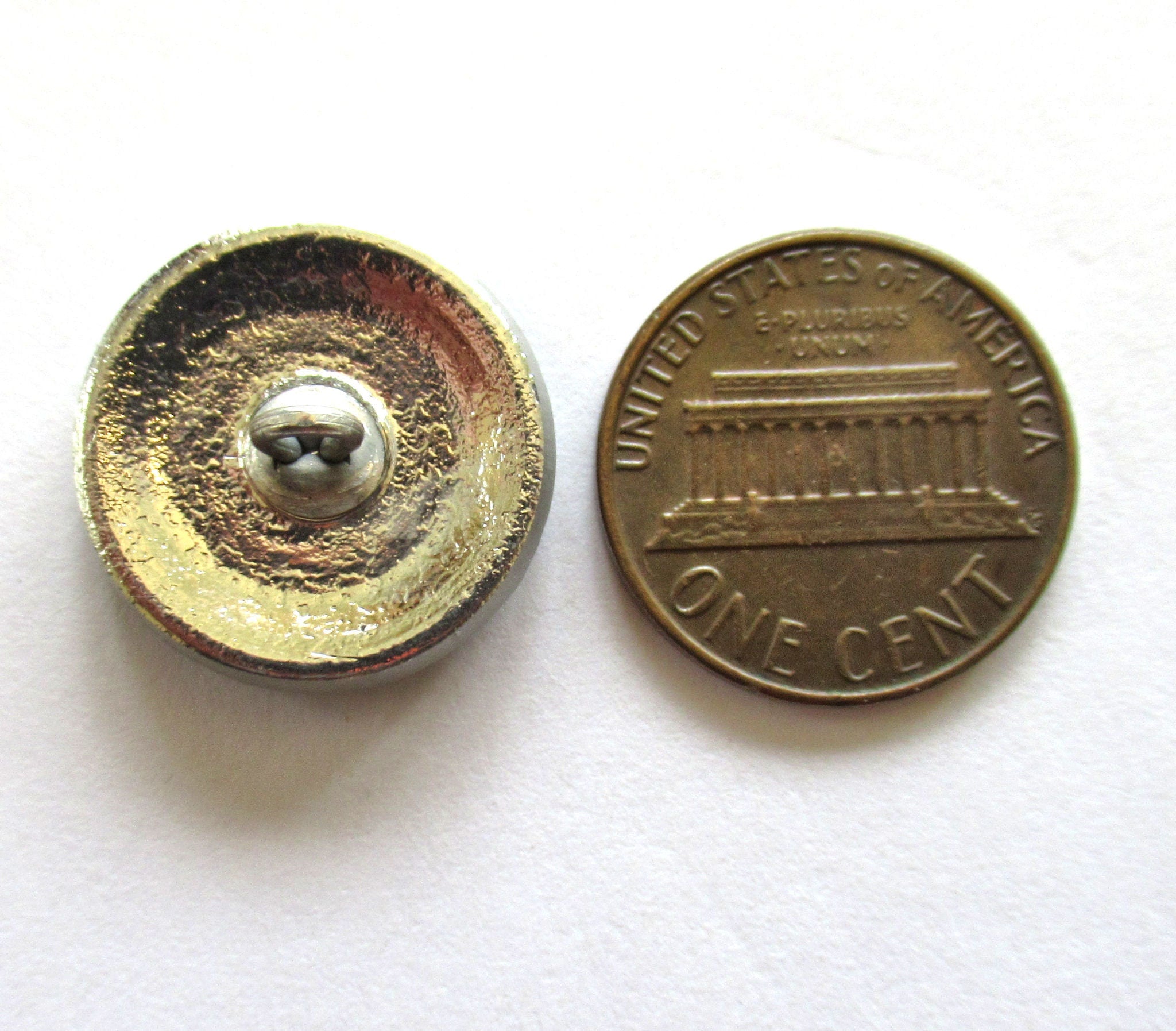 One 18mm Czech glass button - blue purple & pink star or flower button with a turquoise wash - iridescent decorative shank buttons 56101