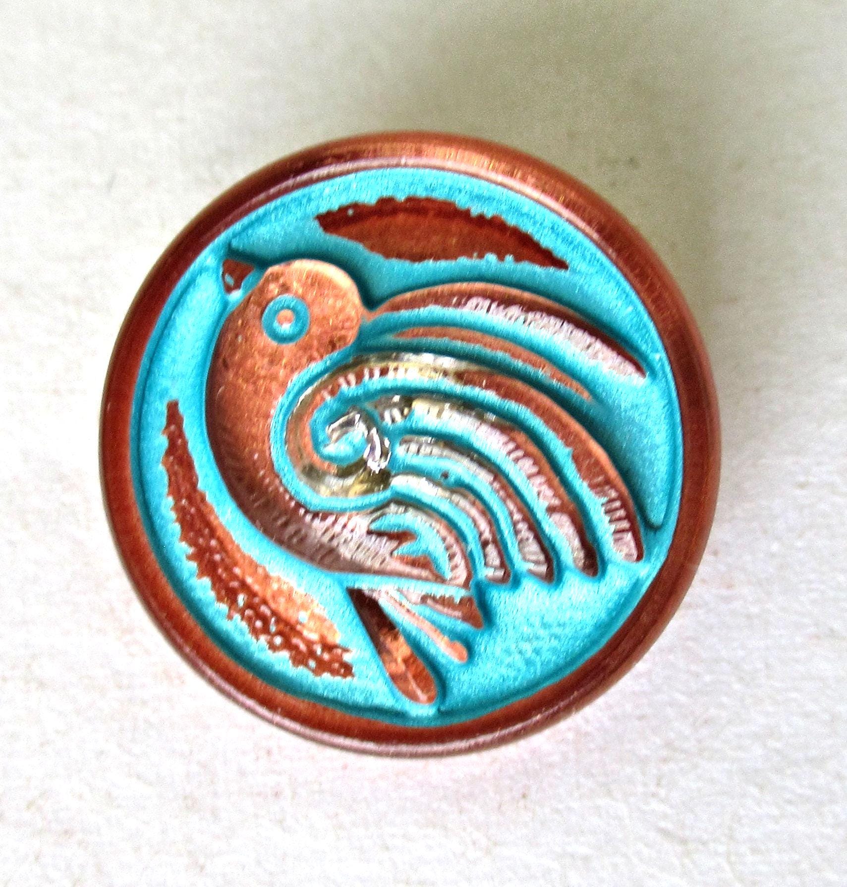 One 18mm Czech glass bird button - copper with a turquoise wash - decorative shank buttons - 000572