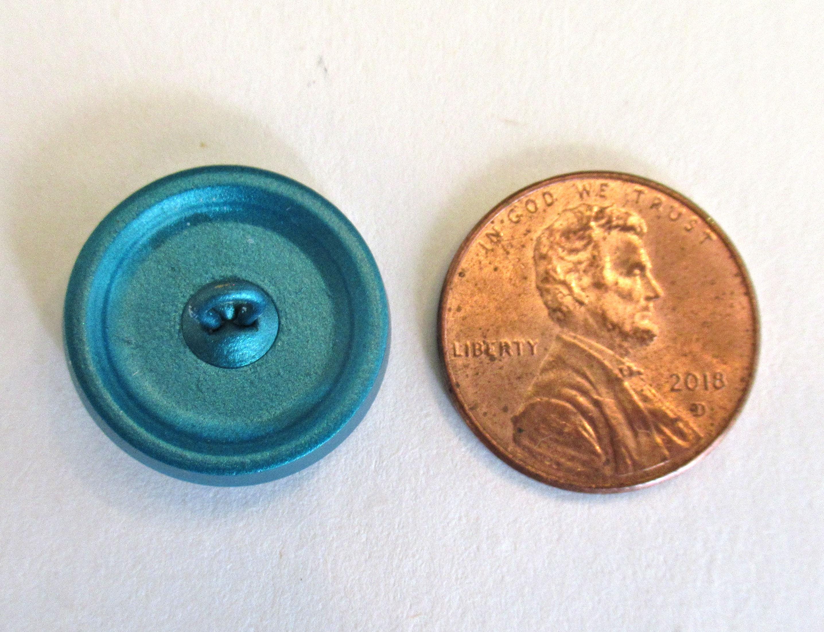 One 18mm Czech glass bird button - teal blue green with a copper wash - art glass decorative shank buttons 000572