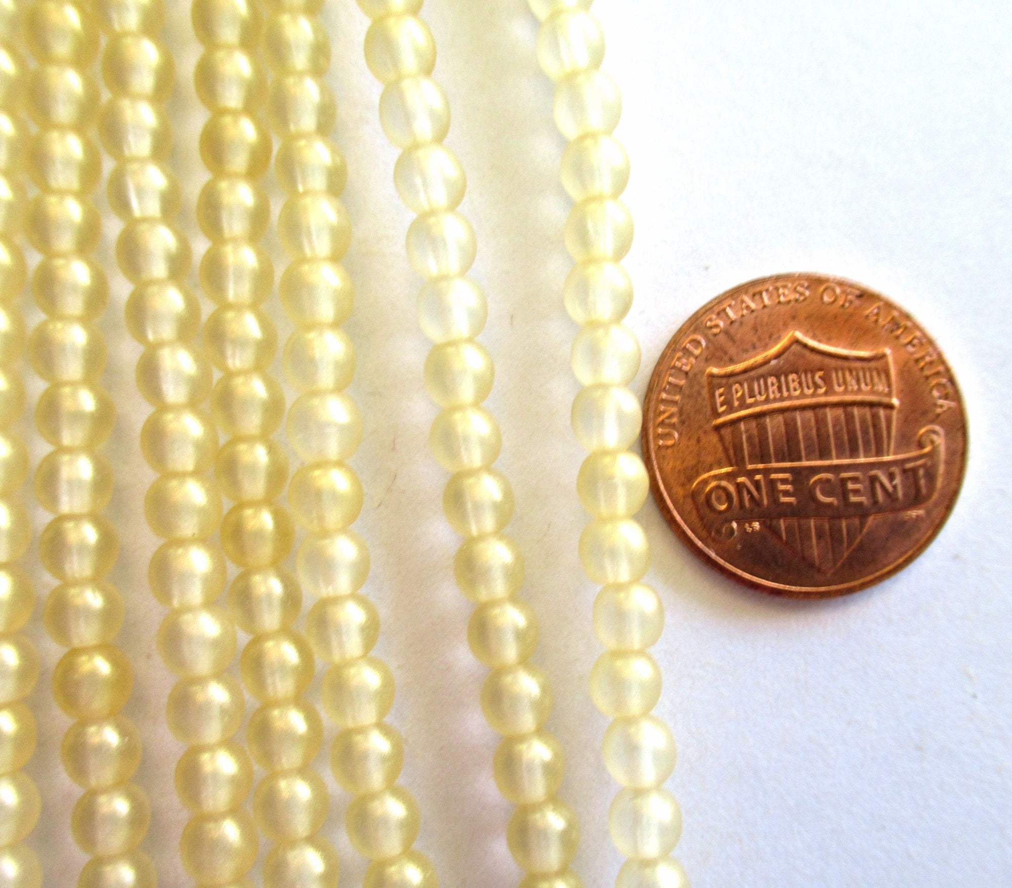 100 4mm Czech glass smooth round druk beads - gold lame druks - C0095