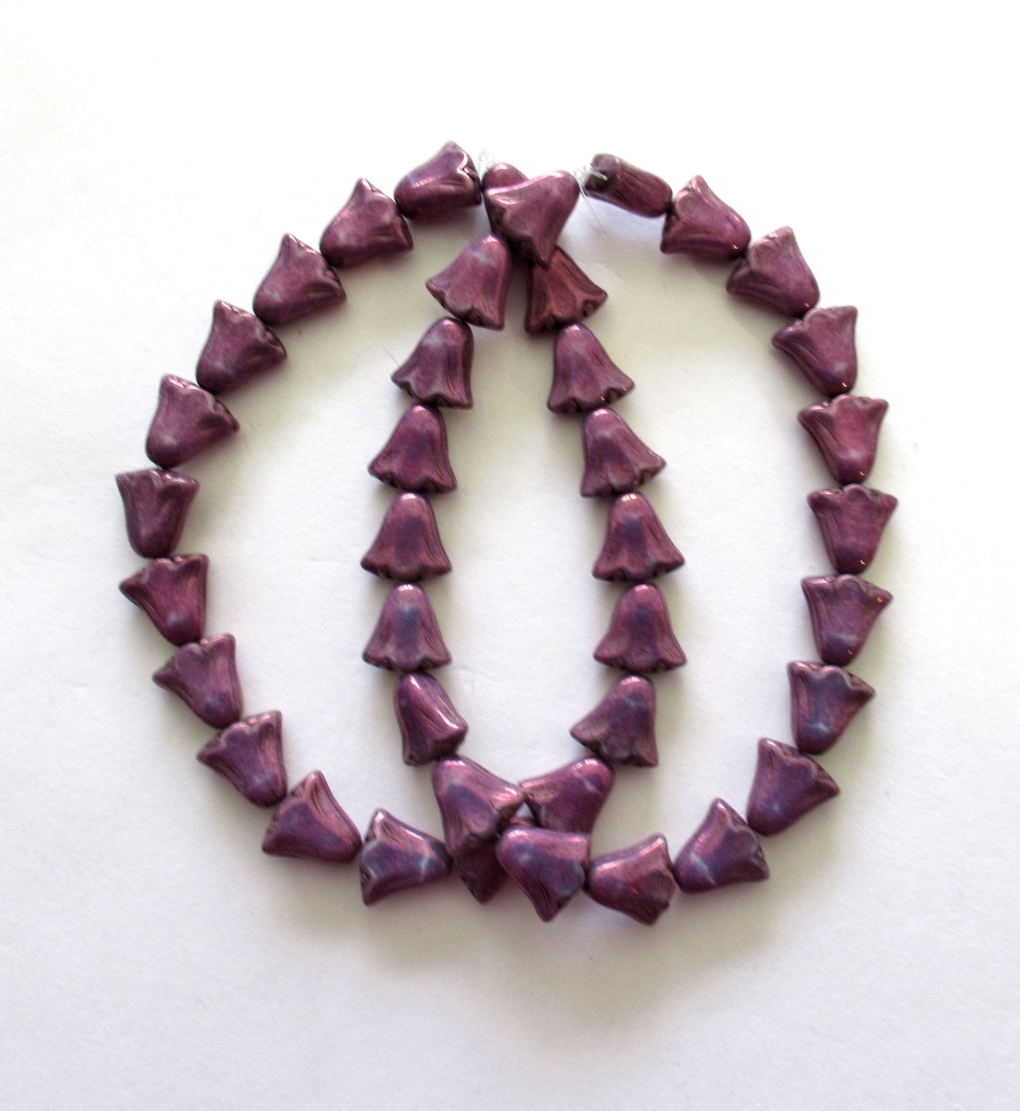 15 Czech glass flower beads - 10 x 10mm opaque purple beads with a luster finish - lily flower beads - 00601