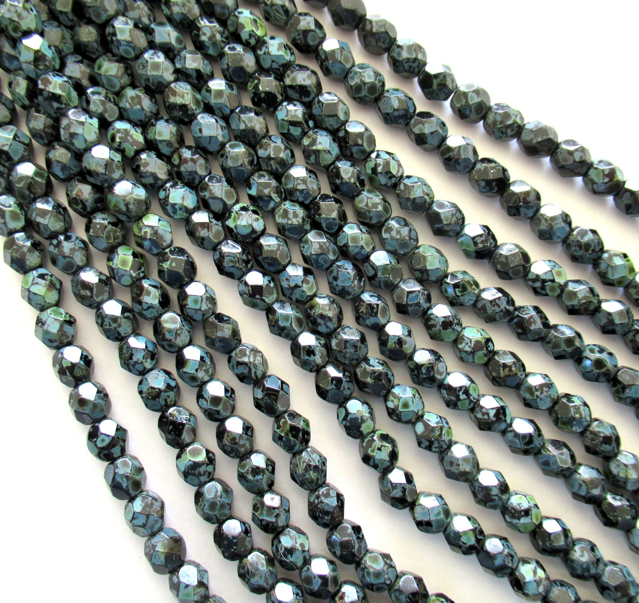 Lot of 25 6mm Czech glass beads - jet black with a picasso finish - fire polished faceted round glass beads C0014