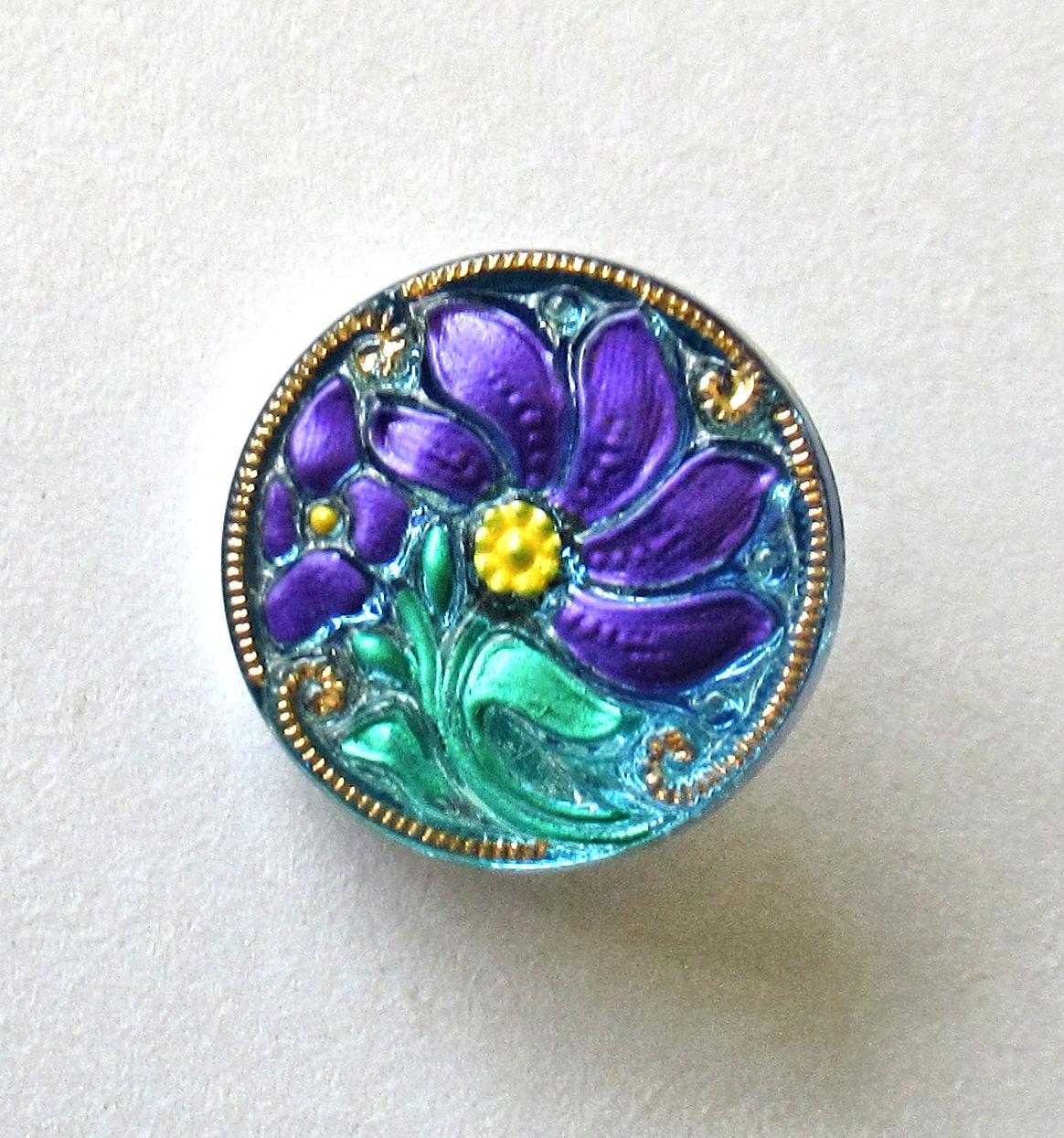 One 18mm Czech glass button - purple flower w/ green leaves & gold accents - hand painted decorative floral shank button - 00054