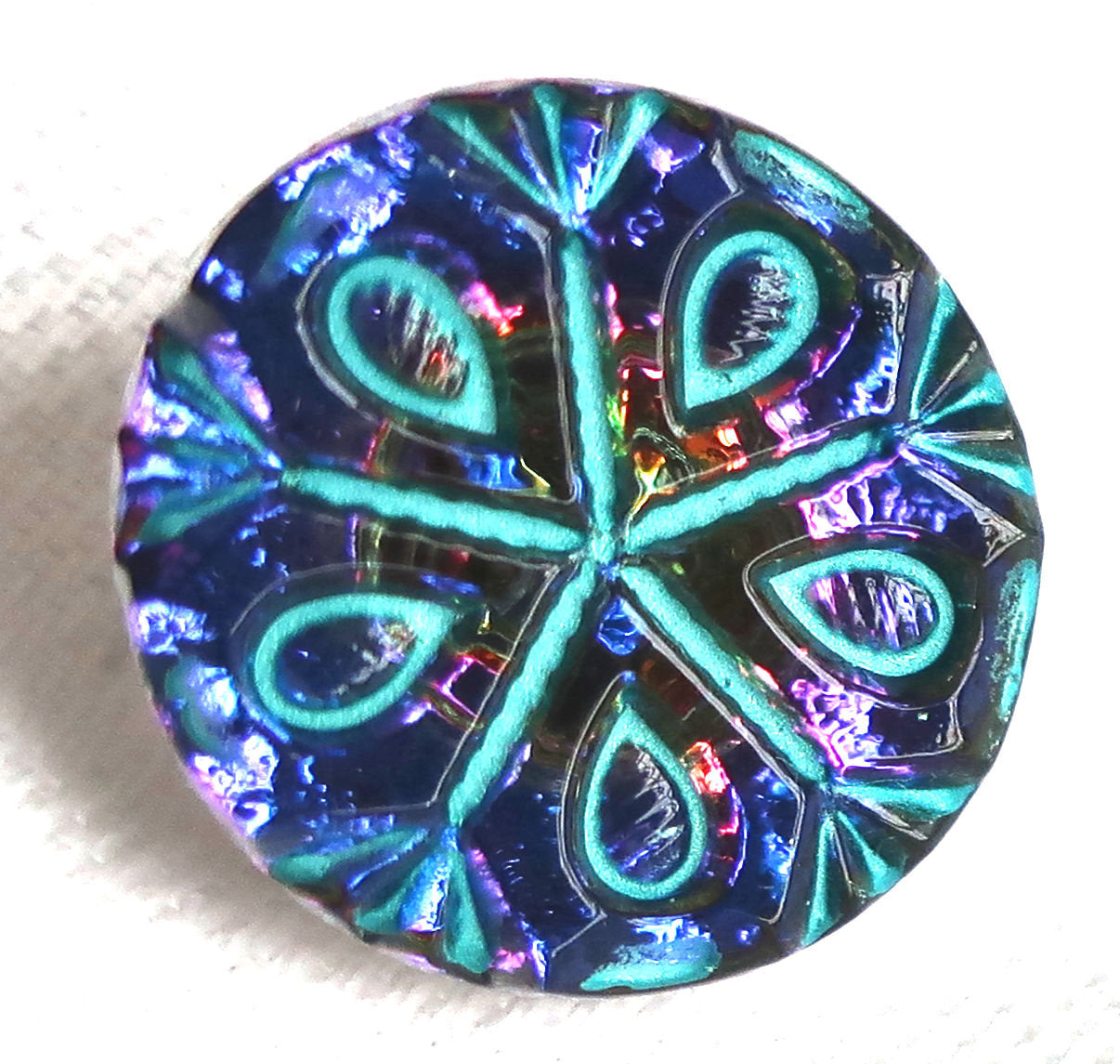 One 18mm Czech glass button, purple & blue iridescent snowflake with a turquoise wash, decorative shank button 53201