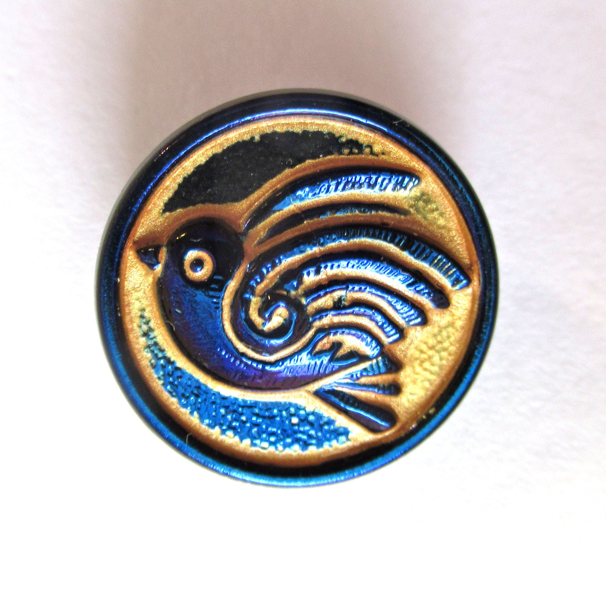 One 18mm Czech glass bird button - dark iridescent blue with a gold wash - art glass decorative shank buttons 000432