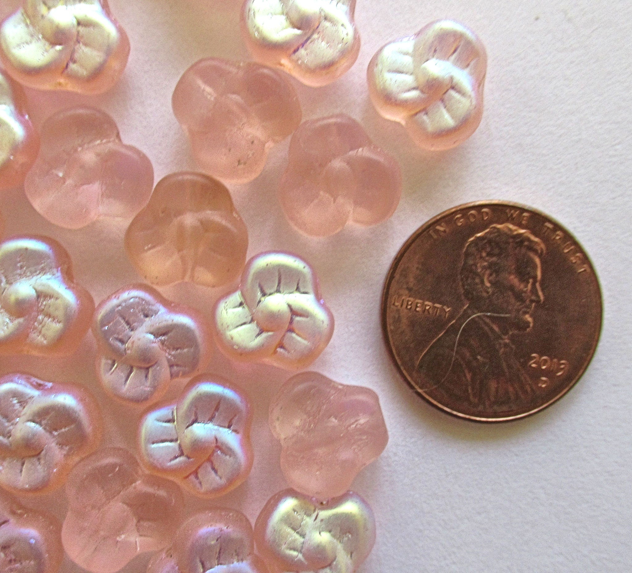 Lot of 25 9mm Czech glass pansy beads - flat matte pink ab flower beads C0099