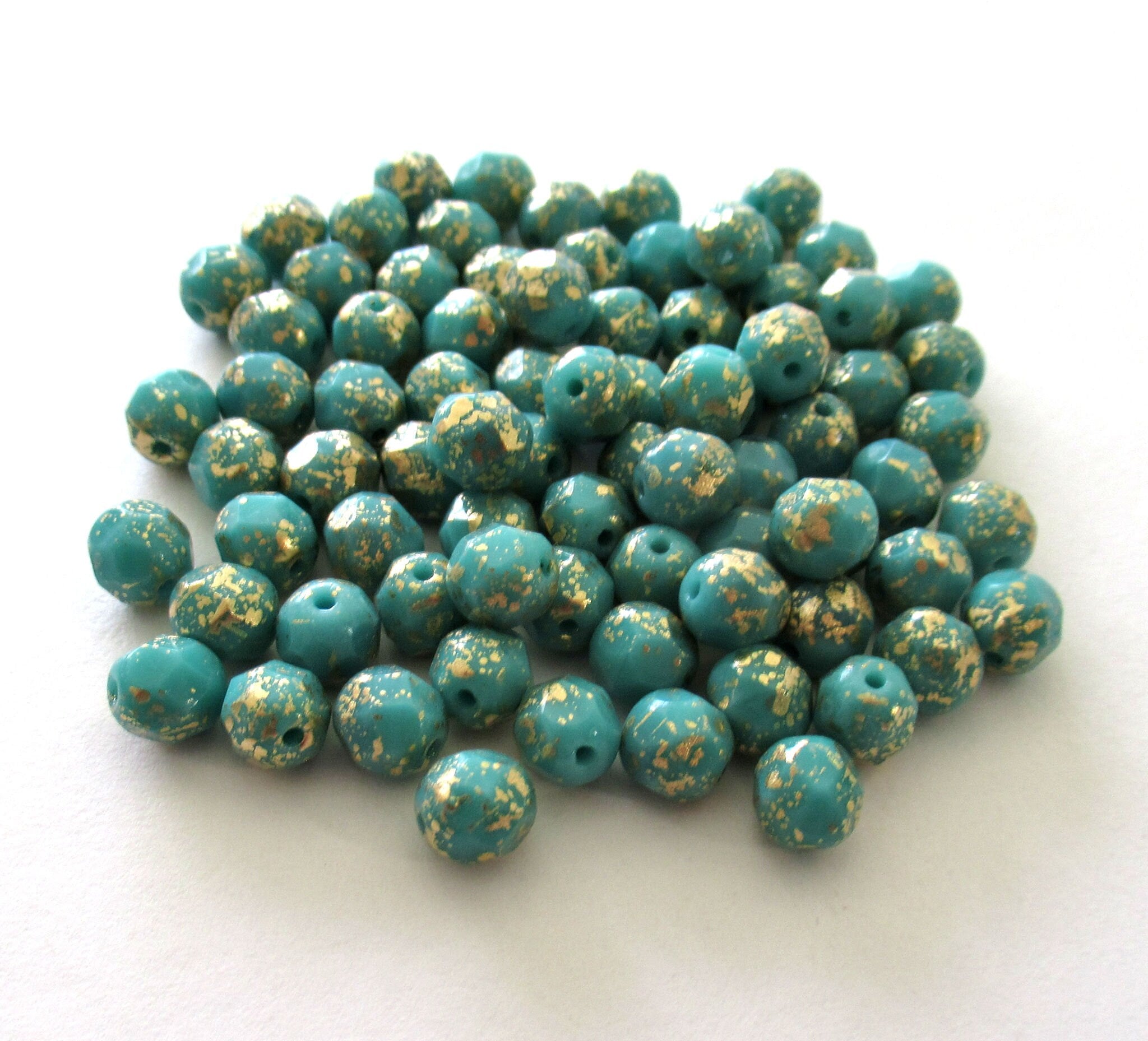 Lot of 25 6mm Czech glass beads - opaque turquoise green with splotchy gold specks - fire polished faceted round beads - C0036
