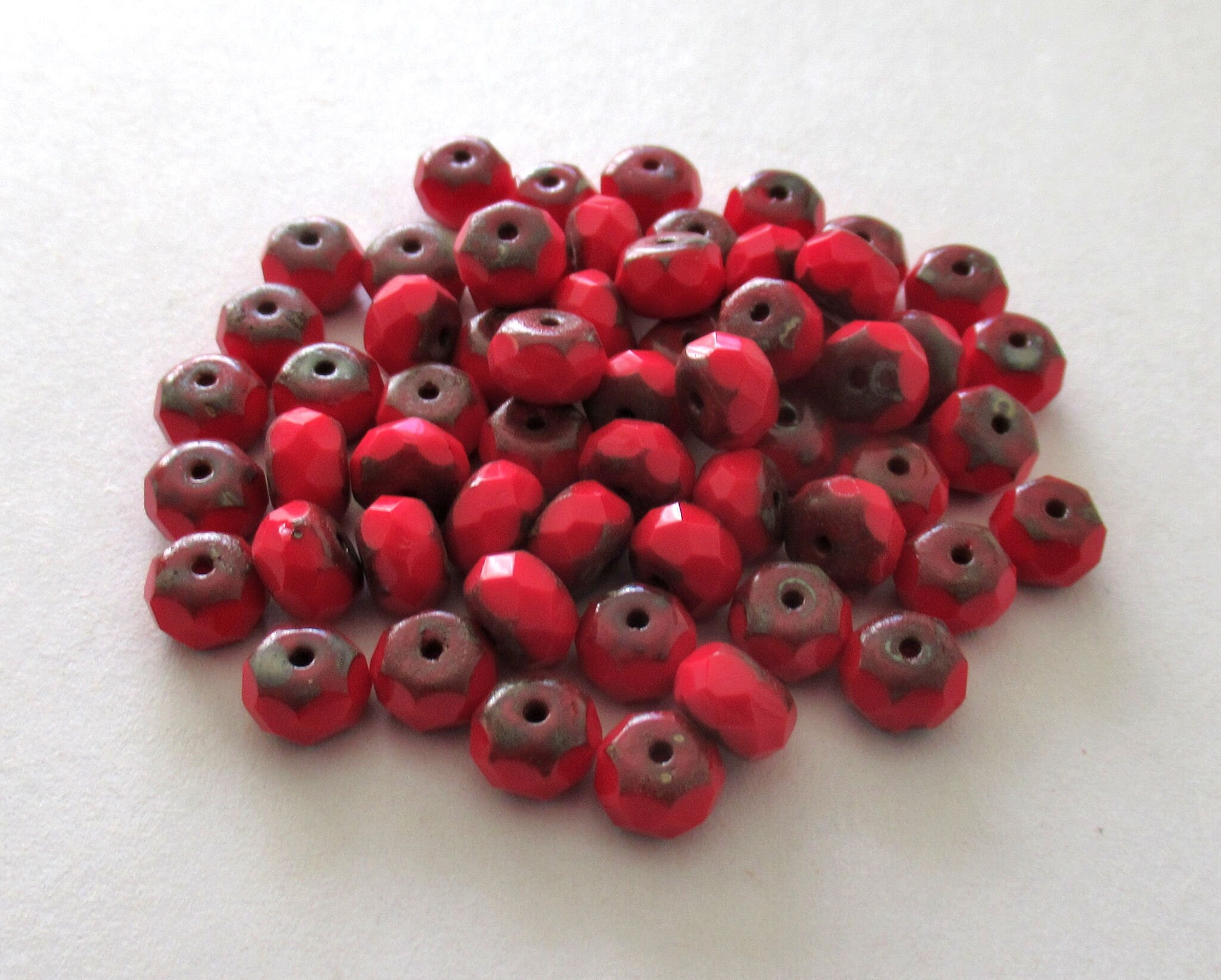 Lot of 25 5 x 7mm Czech glass puffy rondelles - Opaque deep red Picasso faceted donut beads - C0049
