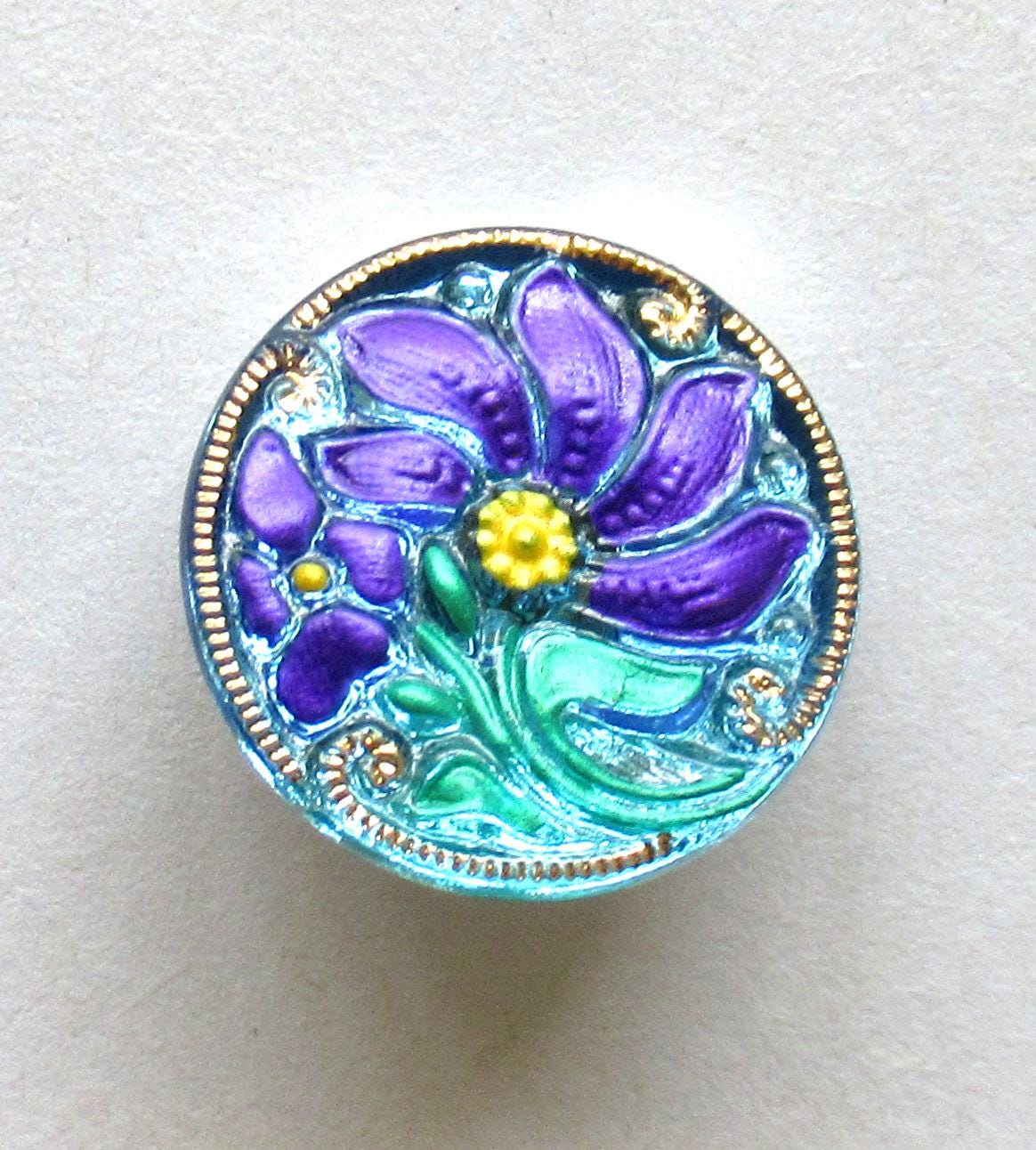 One 18mm Czech glass button - purple flower w/ green leaves & gold accents - hand painted decorative floral shank button - 00054
