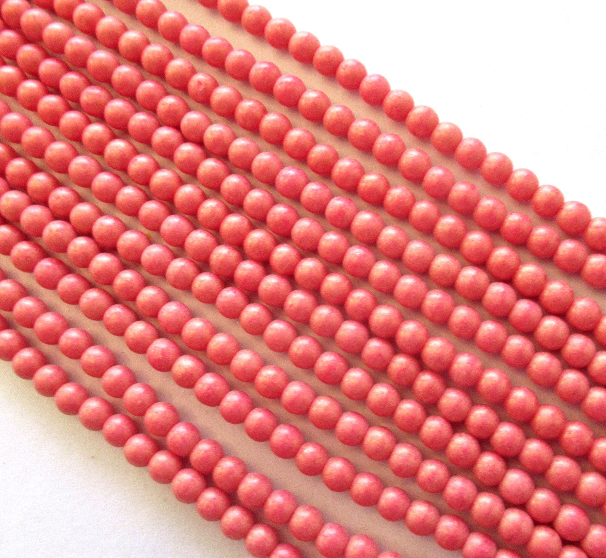100 4mm Pacifica Strawberry pink, Czech glass druks - pressed glass smooth round druk beads C0067