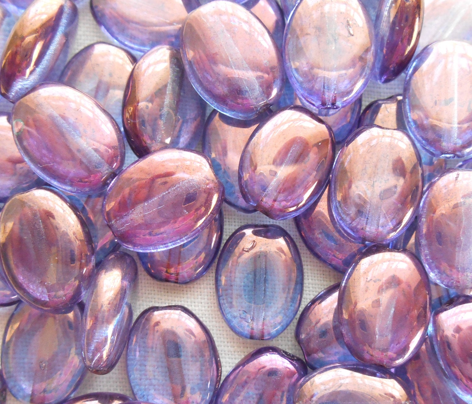 25 Lumi Amethyst, Purple Iridescent flat oval Czech Glass Pearl beads, 12mm x 9mm pressed glass beads C0095