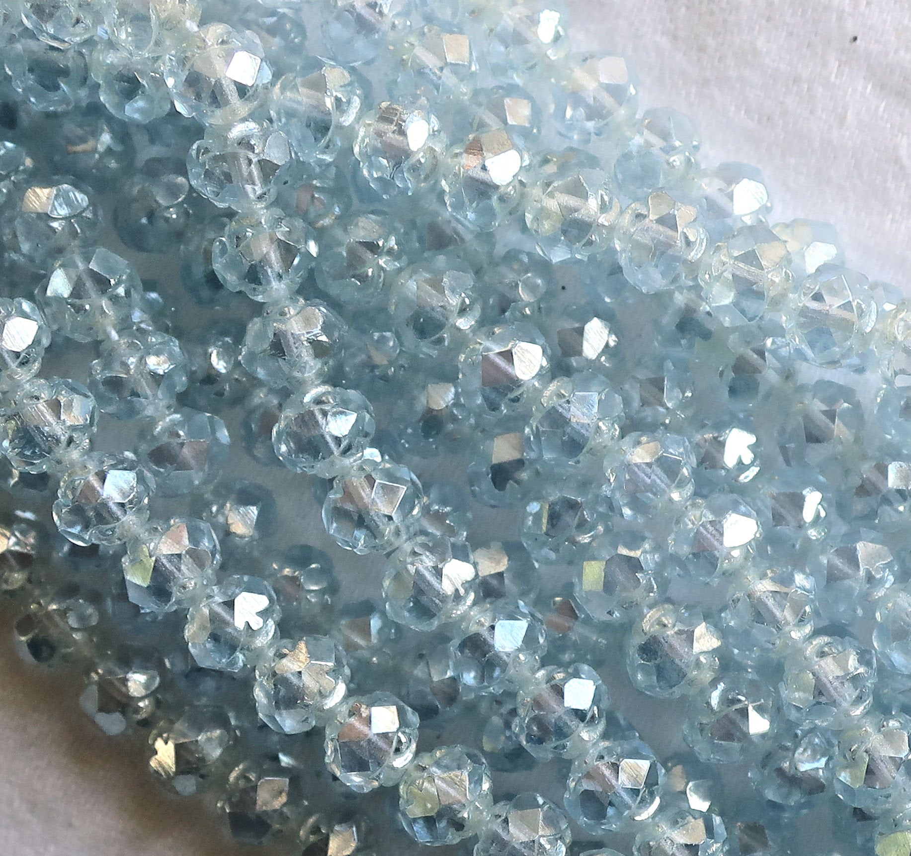 Lot of 25 Czech glass rosebud beads - Luster light sapphire 5 x 6mm - faceted, fire polished, antique cut beads C1801