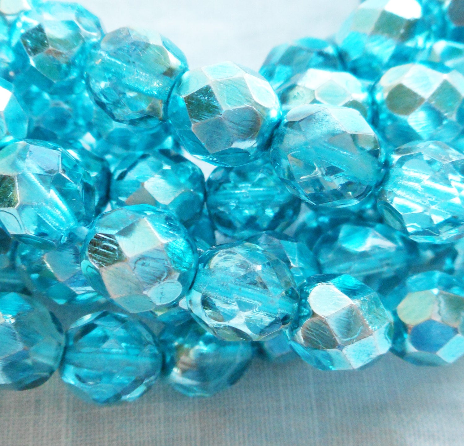 25 8mm Marine Blue Metallic Ice, faceted round fire polished Czech glass beads C50125