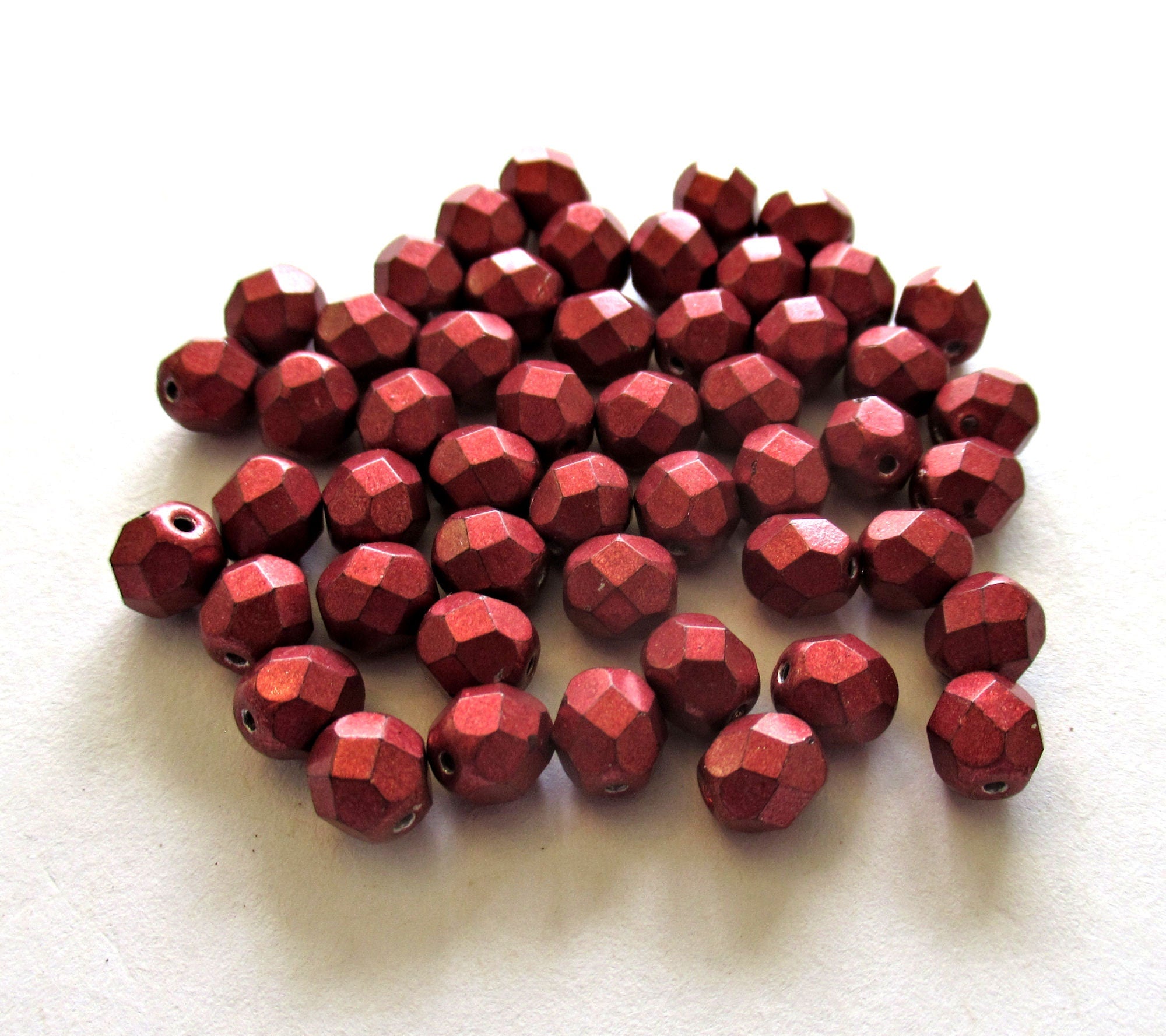 25 6mm Czech glass beads - Saturated Metallic Cherry Tomato Red beads - round faceted fire polished beads - C0076