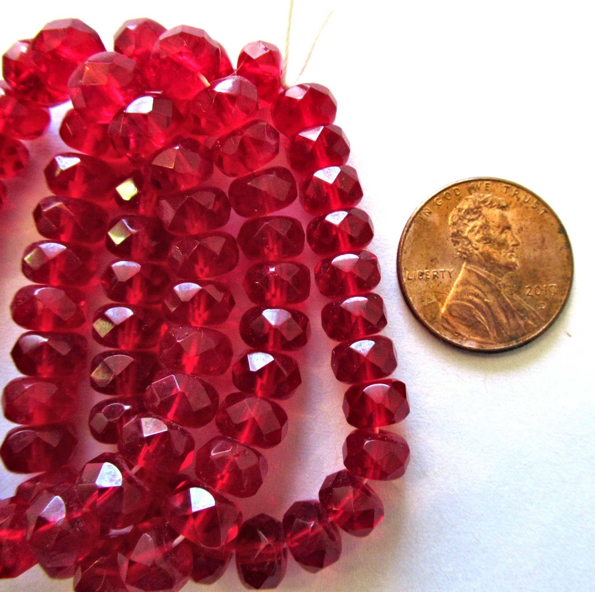 Lot of 25 Czech glass puffy rondelles - transparent ruby red / light garnet faceted rondelle or donut beads - 5 x 7mm - C00001