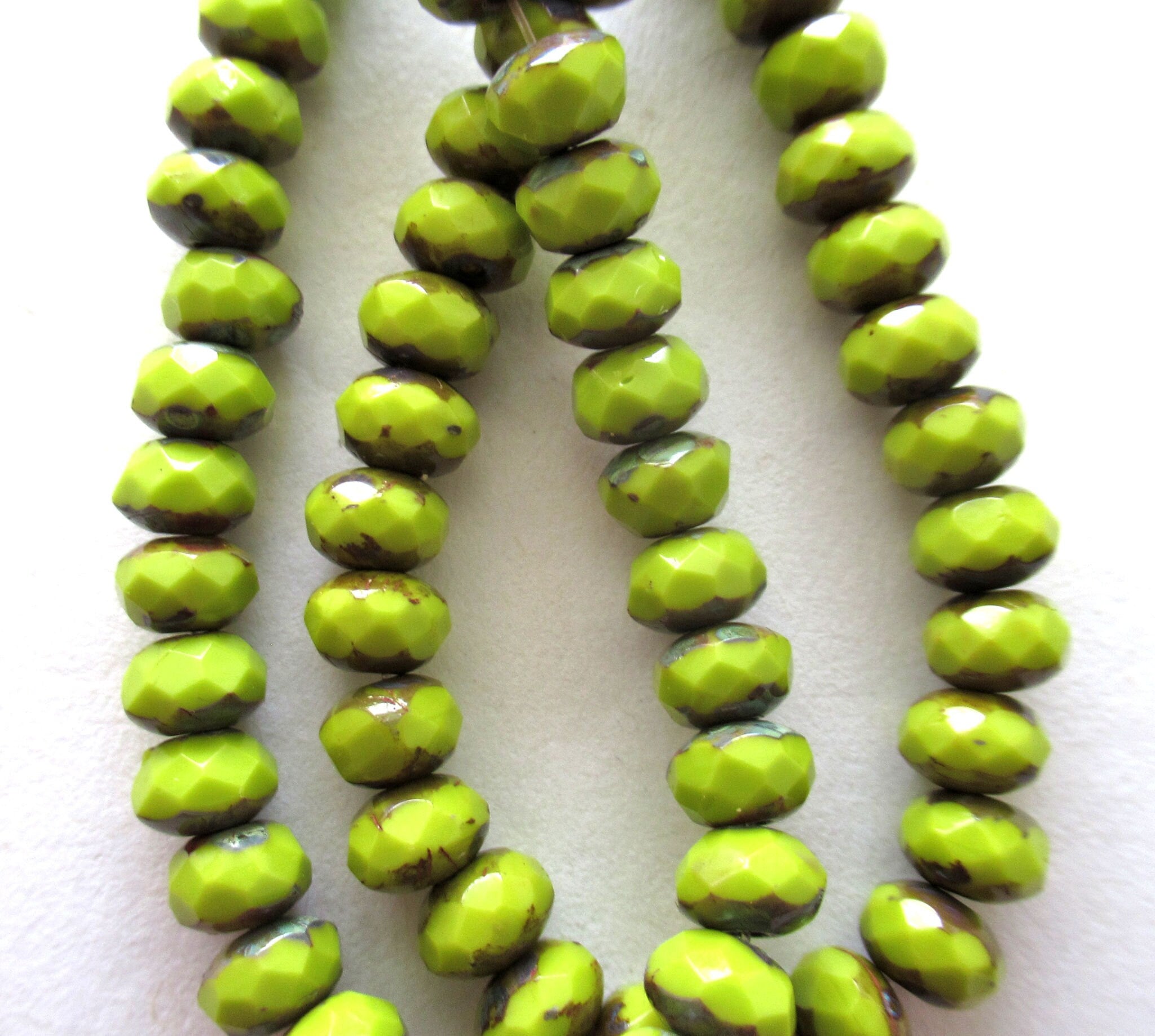 Lot of 30 small Czech glass puffy rondelles - opaque avocado dreen picasso - 3mm x 5mm faceted rondelle beads 00041