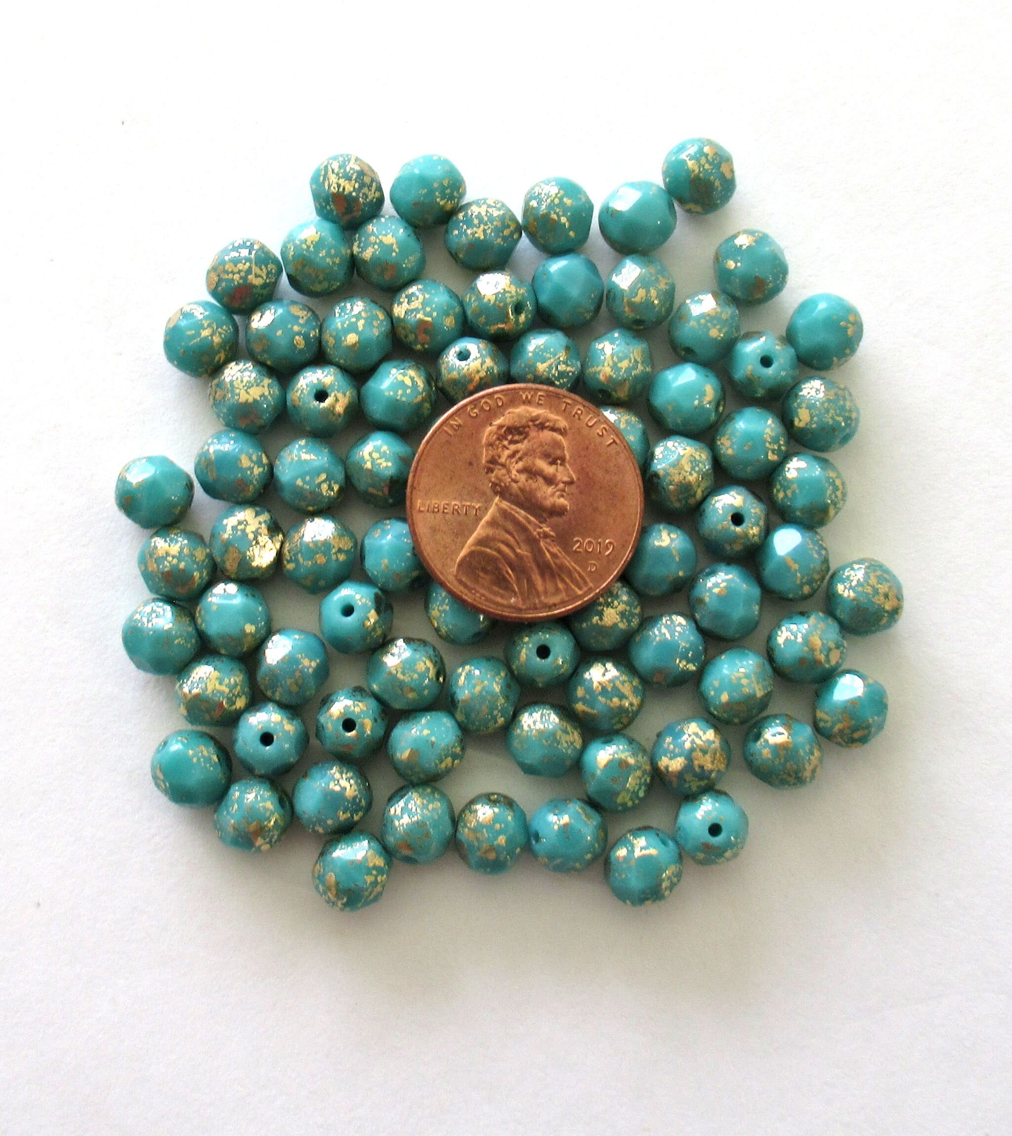 Lot of 25 6mm Czech glass beads - opaque turquoise green with splotchy gold specks - fire polished faceted round beads - C0036