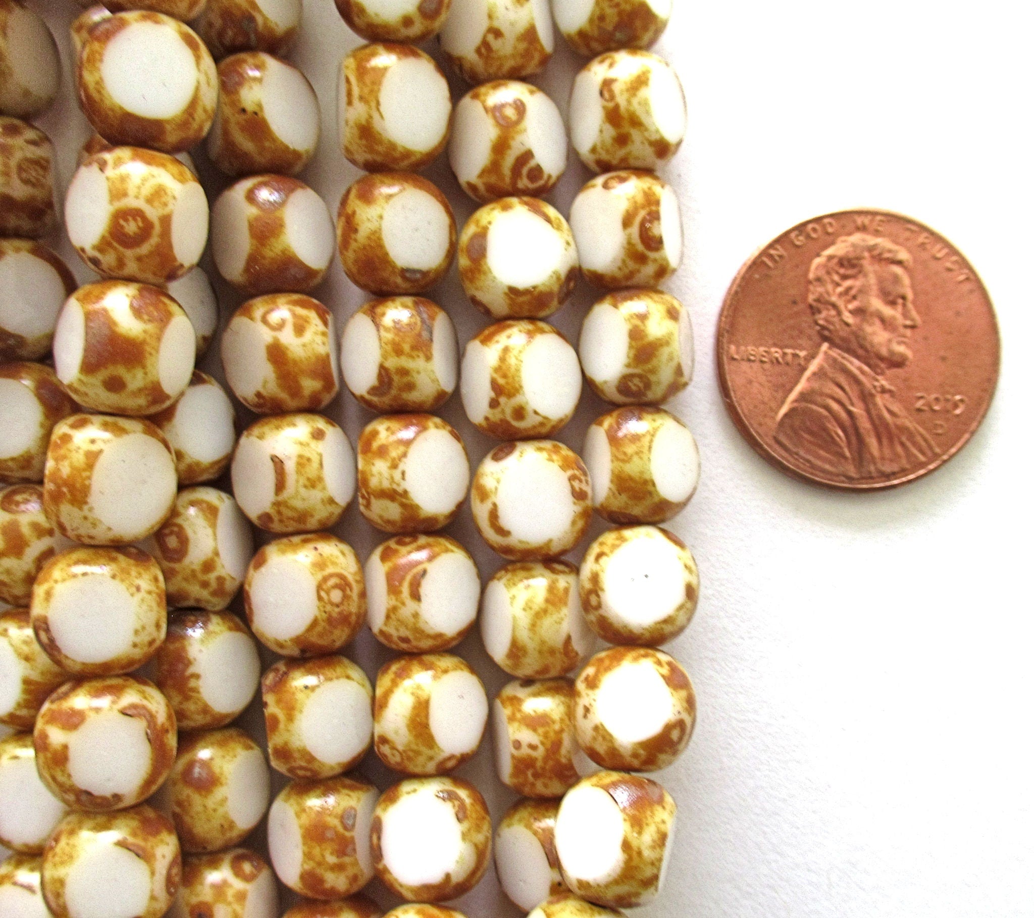 15 round tri-cut Czech glass beads - 8mm opaque white picasso table cut beads - 00521