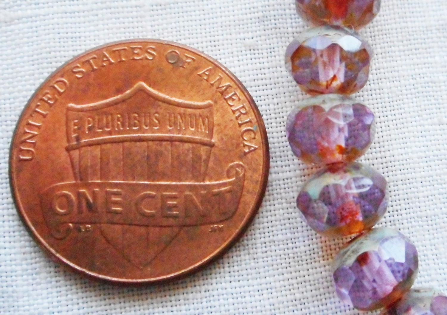 Lot of 25 Transparent light purple, lavender Picasso faceted puffy rondelle or donut beads, 5 x 7mm Czech glass beads C52201