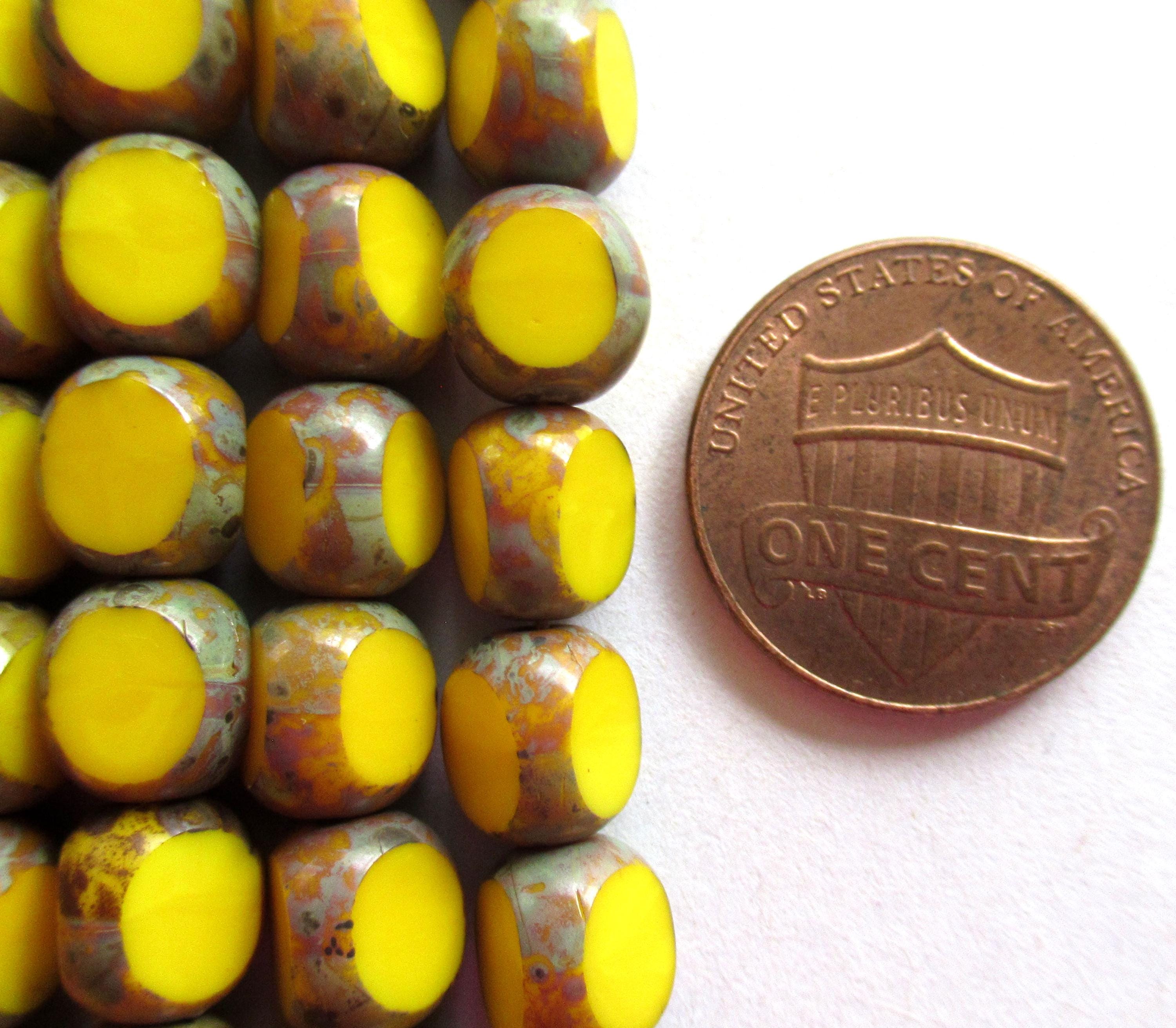 Lot of 25 Czech glass Tri-cut - Round beads - 8mm - opaque yellow picasso - faceted table cut rustic earthy window beads C0099