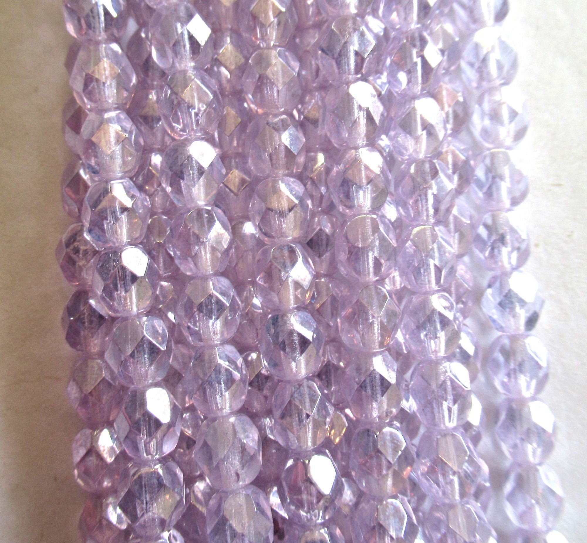 25 6mm Czech glass beads - Alexandrite Luster - lilac / lavender - fire polished faceted round beads C0097