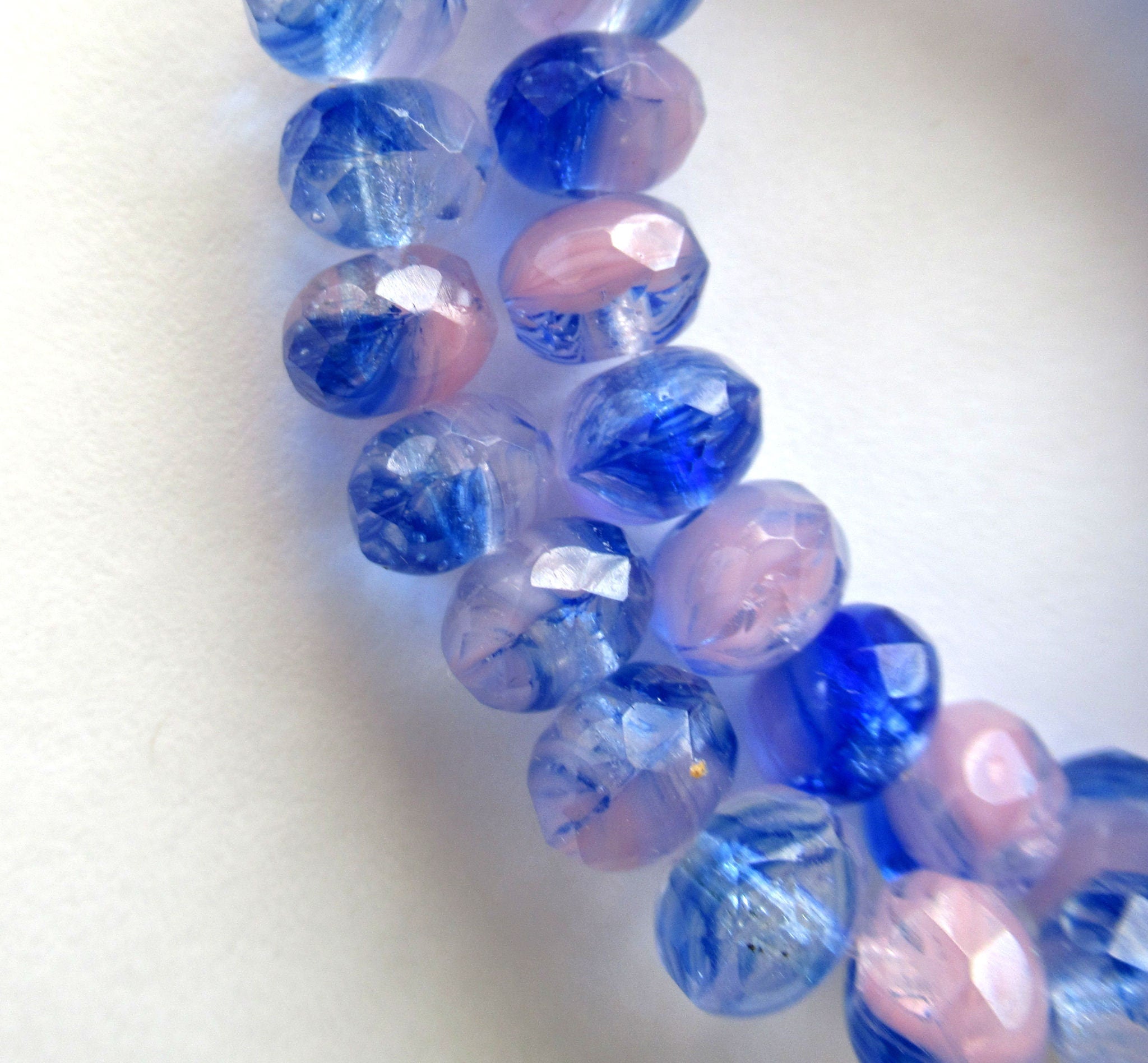 Lot of 25 Czech glass faceted puffy rondelle beads - 5 x 7mm pink, crystal & blue marbled mix rondelles C00612