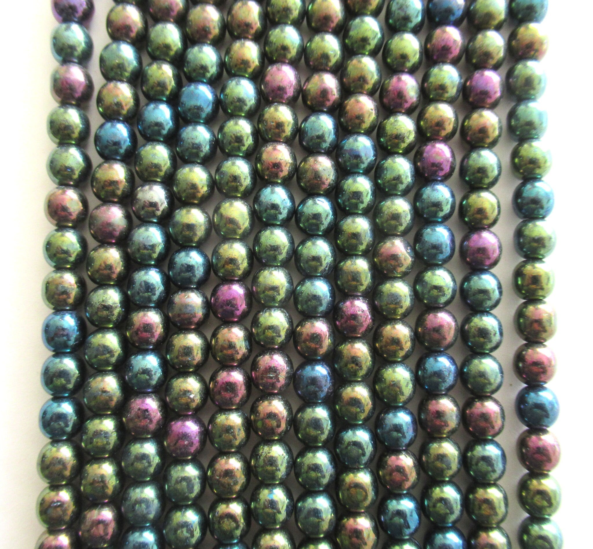 Lot of 50 6mm Czech glass druks - Green Iris smooth round druk beads - C0008