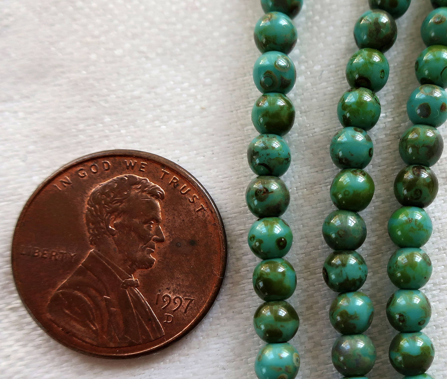 Lot of 100 4mm Opaque Turquoise Blue Picasso Czech glass druks, smooth round druk beads 40101 - Glorious Glass Beads