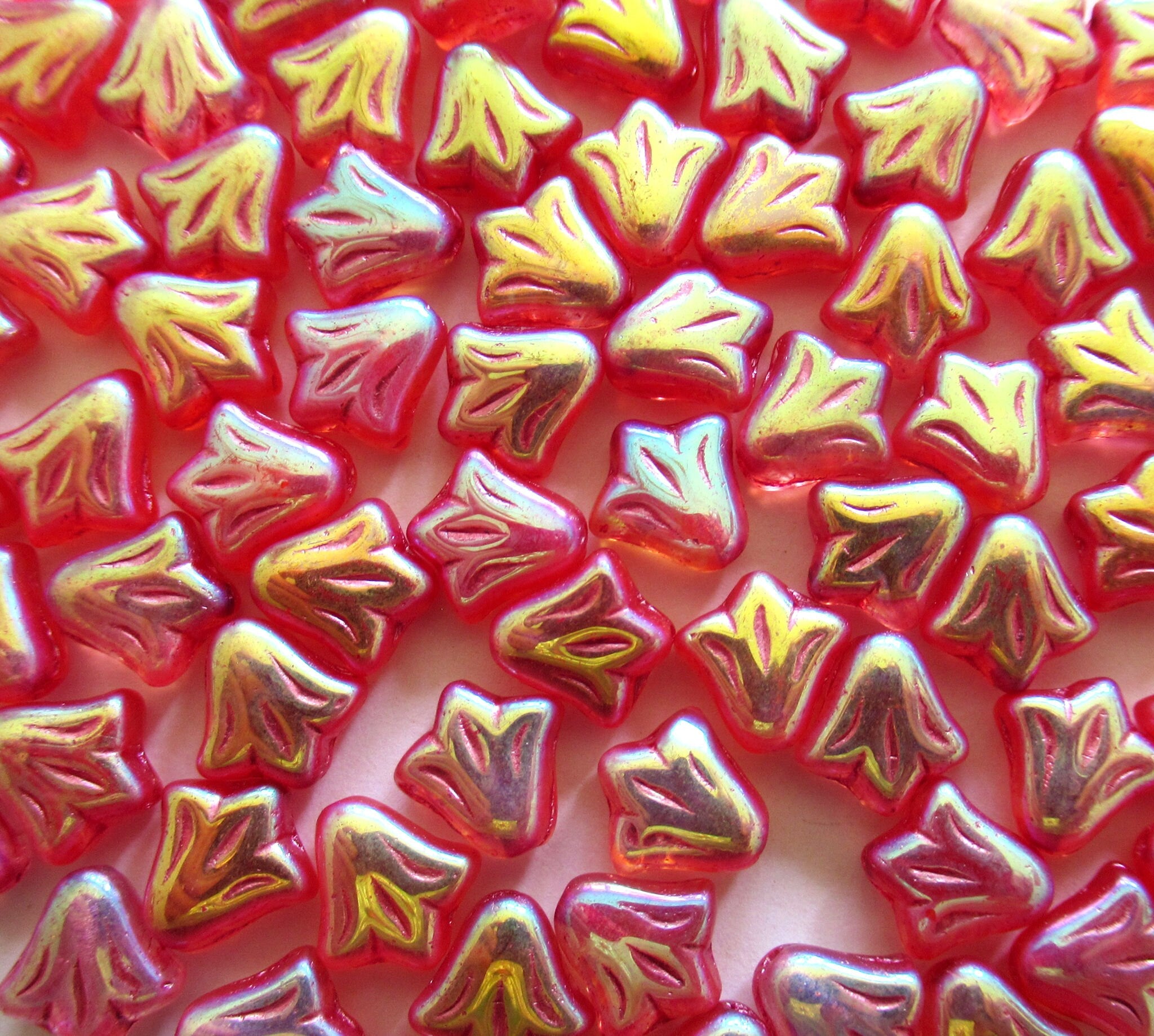 Lot of 25 9mm Czech glass flower beads - deep pink ab pressed glass lily flower beads C0087