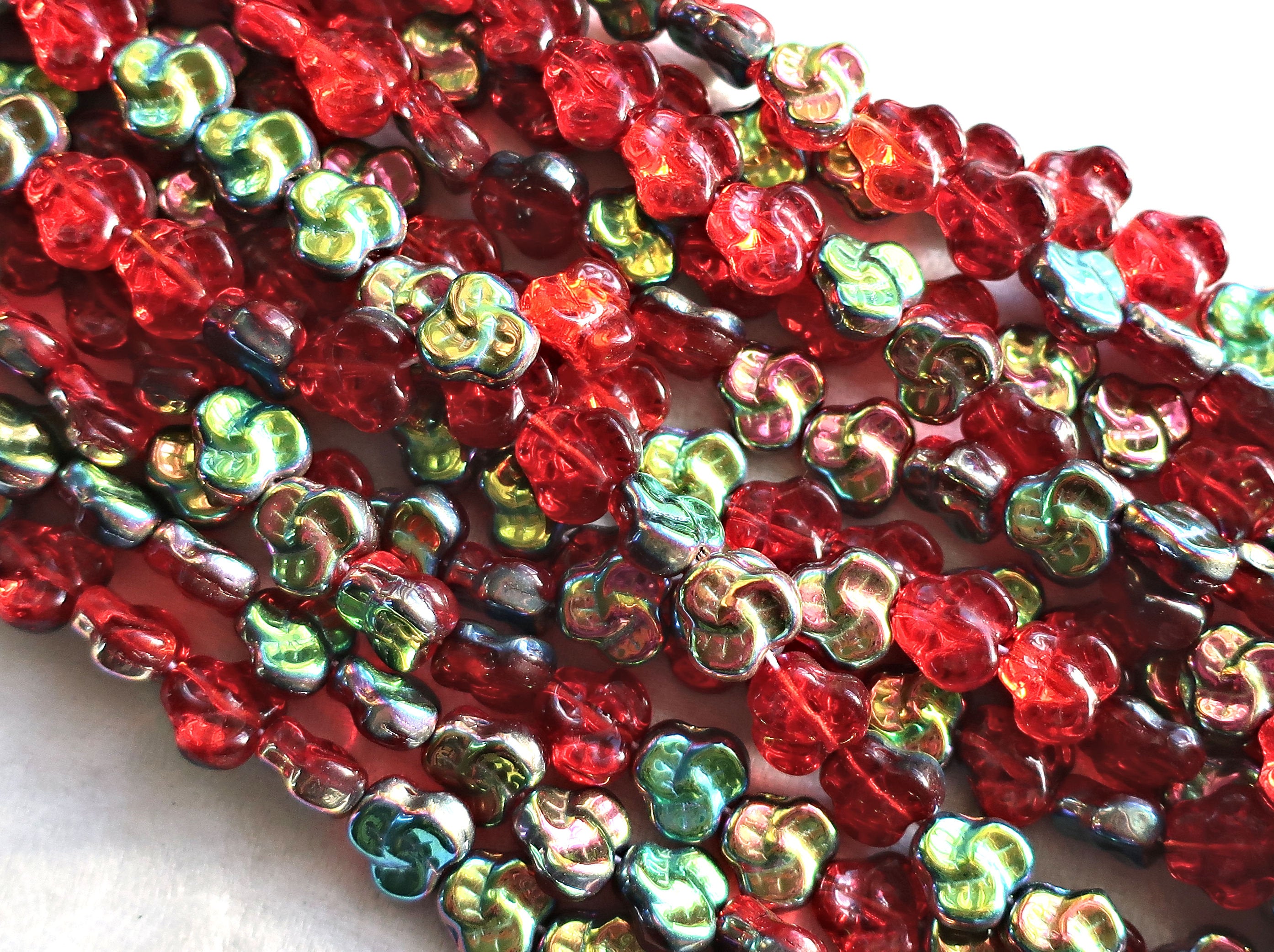 Lot of 25 9mm Czech flat Red Pansy beads, light siam ruby red vitral flower beads C0046