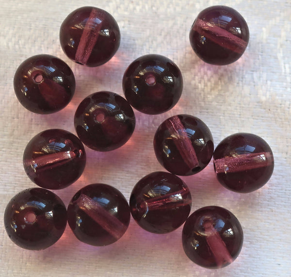 Lot of 25 8mm Amethyst / Purple smooth round druk beads Czech glass druks C9225
