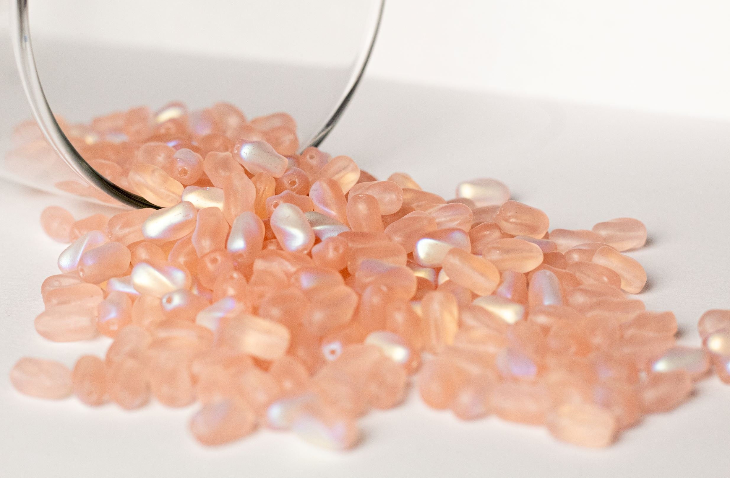 25 9mm x 6mm Matte Pink Czech glass twisted oval beads C0024