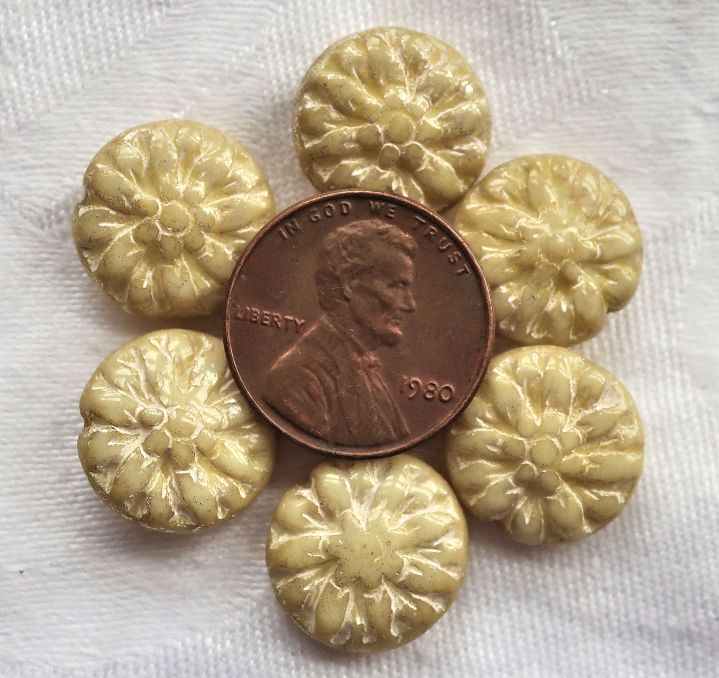Five Czech glass Dahlia flower beads, opaque cream , ivory, off white with a mercury finish - 14mm floral disc or coin beads C00105 - Glorious Glass Beads