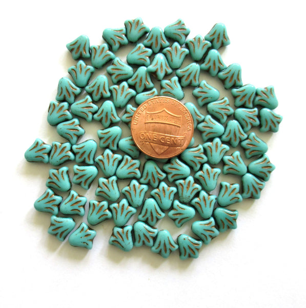 Lot of 25 8.5mm Czech glass flower beads - turquoise green w/ bronze wash - pressed glass lily flower beads C0077
