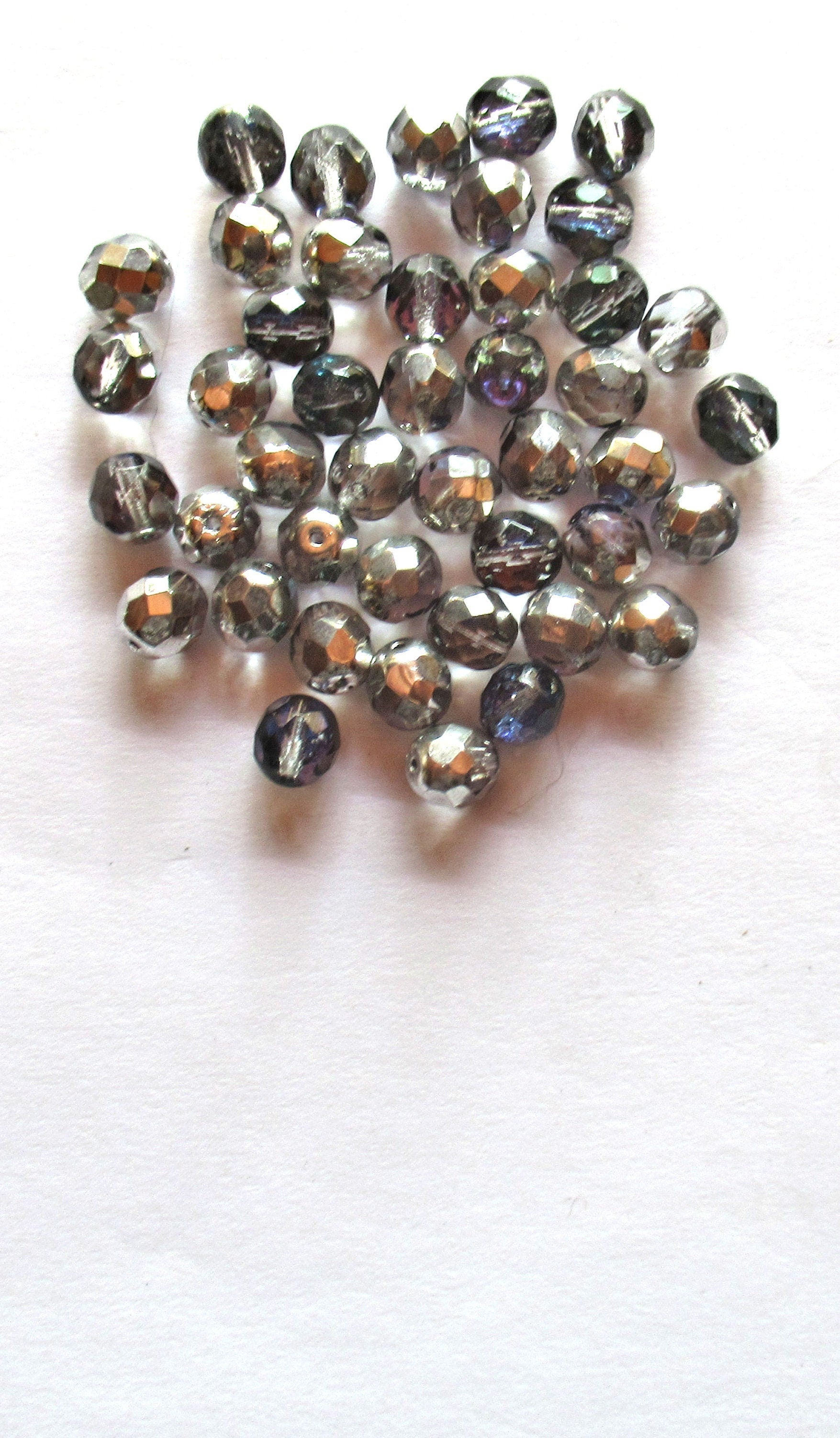 25 8mm Czech glass heliotrope beads - faceted fire polished round crystal, silver and lilac beads C0086