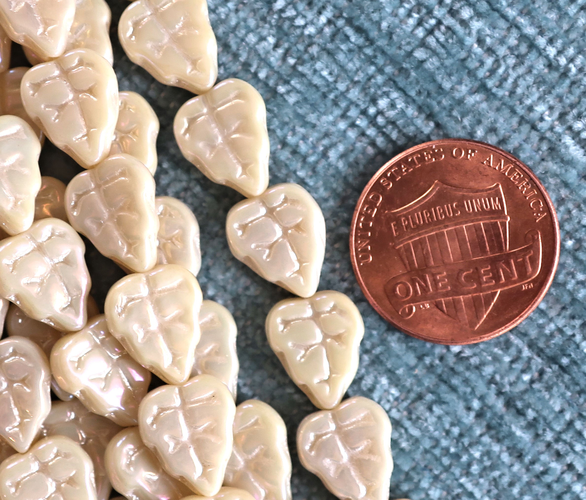 Lot of 25 Czech glass leaf beads, Luster iris opaque off white, champagne, center drilled 8 x 10mm beads 00101 - Glorious Glass Beads