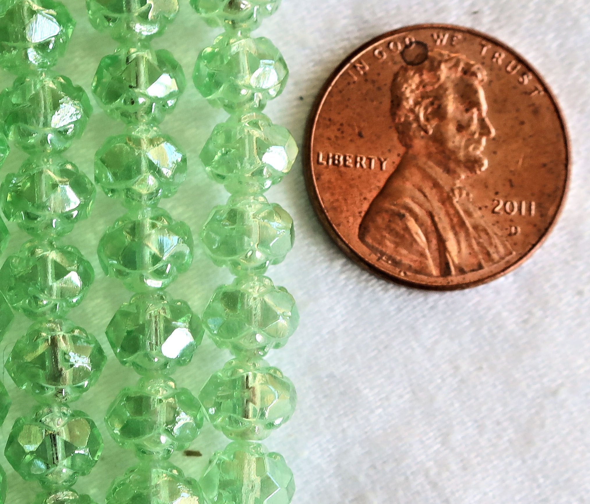 Lot of 25 Luster Peridot Green 5 x 6mm Rosebud beads, faceted, firepolished, antique cut, Czech glass beads C1801 - Glorious Glass Beads