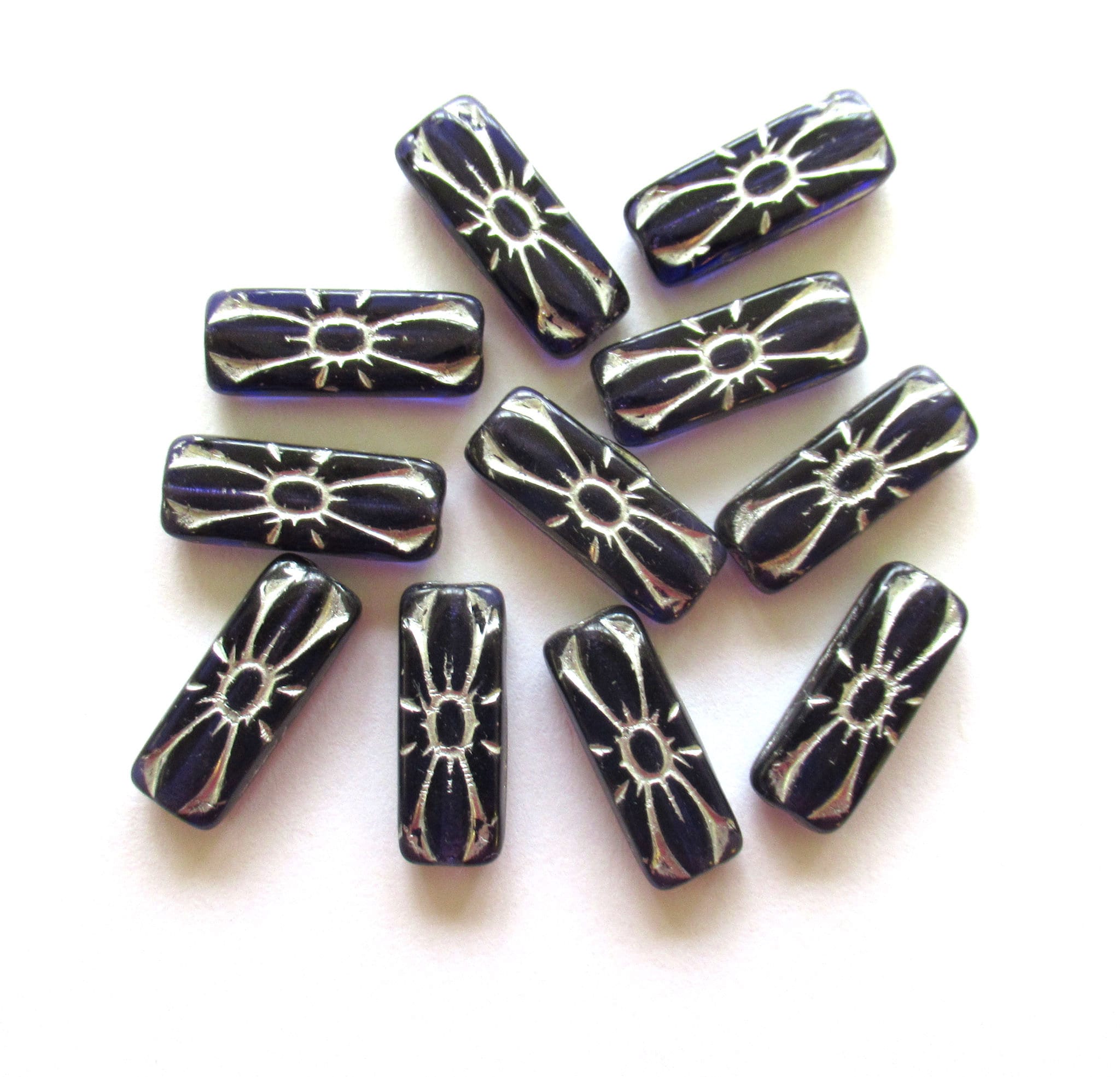 Five 20 x 8mm Czech glass beads - rectangular flower tube beads - tanzanite purple with a silver wash rectangle beads C0014