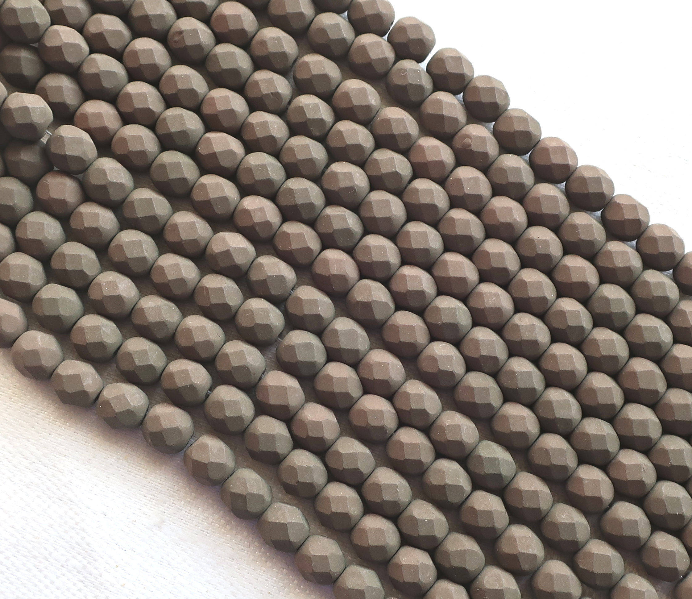 Lot of 25 6mm Czech glass beads, Saturated Brown fire polished faceted round beads with a matte finish C2725