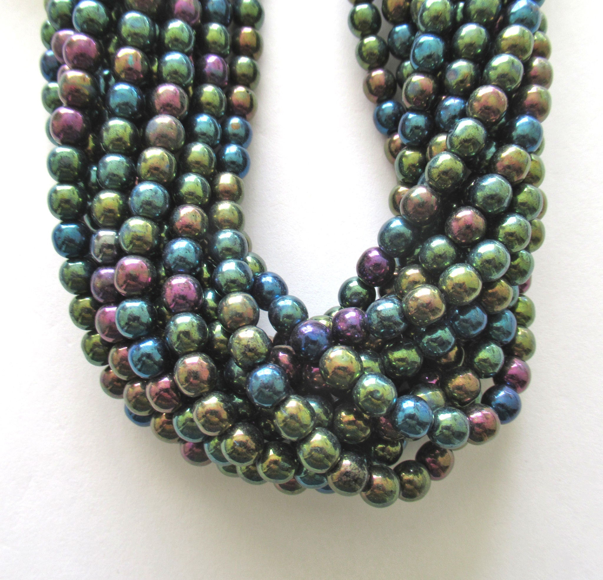 Lot of 50 6mm Czech glass druks - Green Iris smooth round druk beads - C0008