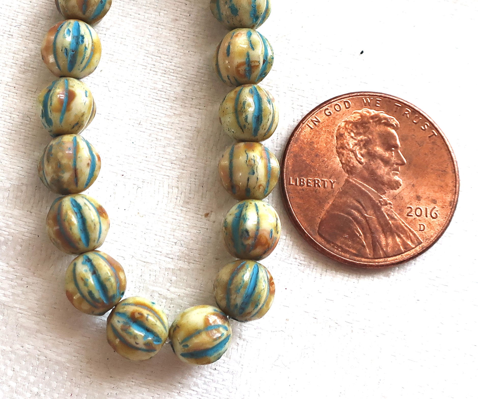 25 Striped ivory, off white & blue melon beads, 6mm pressed Czech glass beads with a turquoise wash C2701 - Glorious Glass Beads