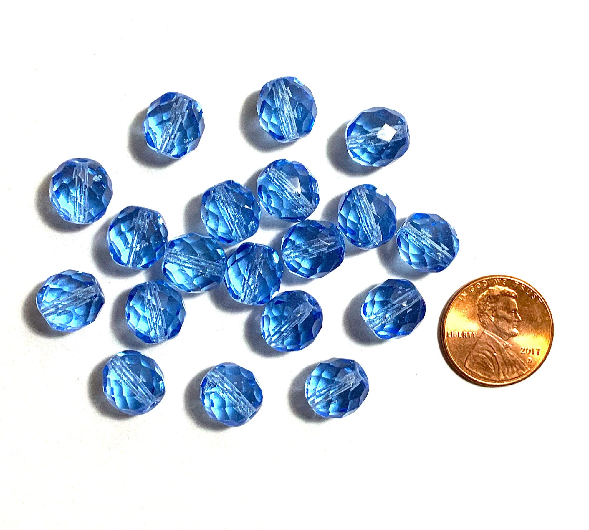 Twenty Czech glass fire polished faceted round beads - 10mm light sapphire blue beads C0096