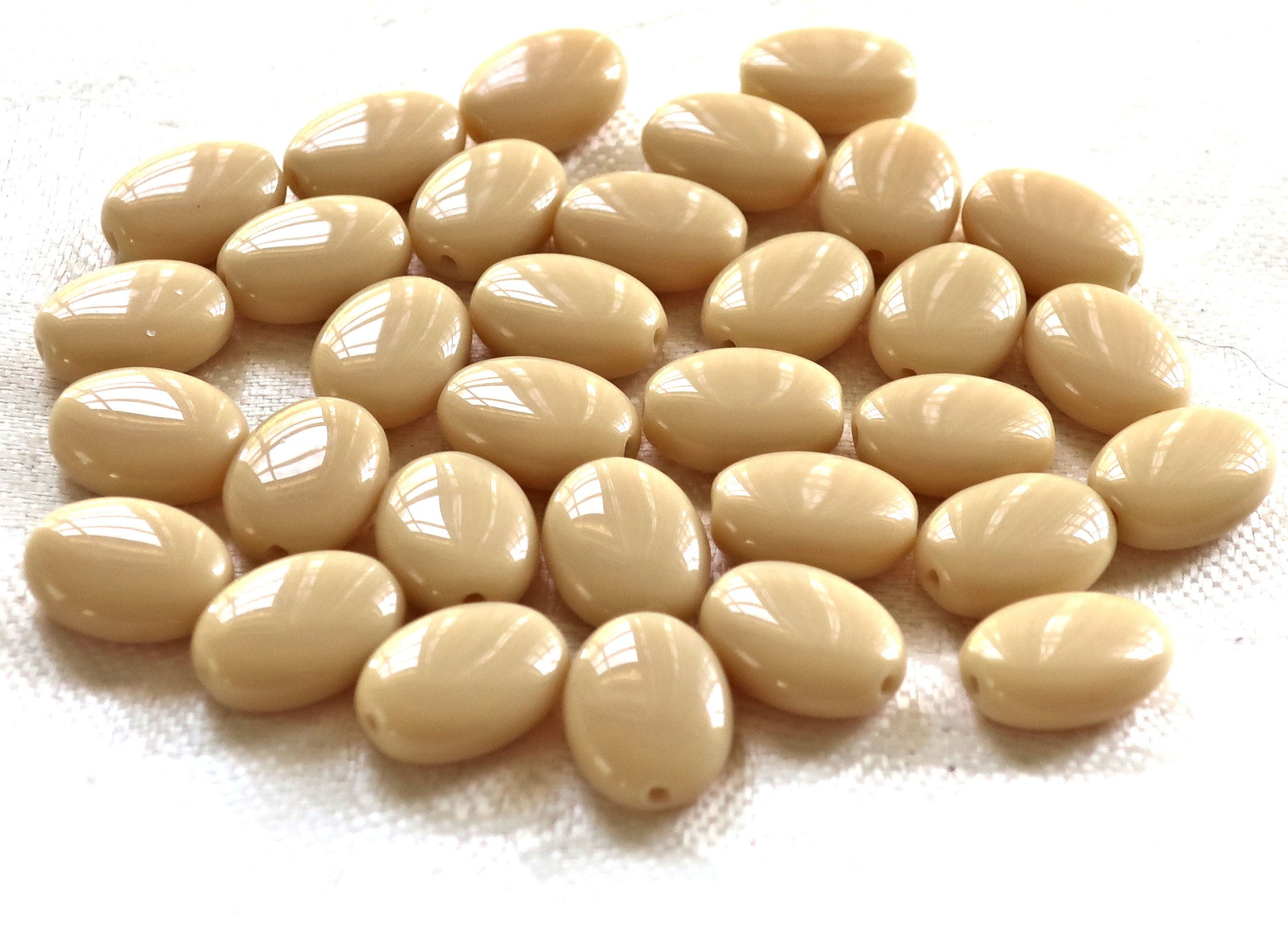 25 opaque off white flat oval Czech Glass beads, 12mm x 9mm pressed glass beads C4725 - Glorious Glass Beads