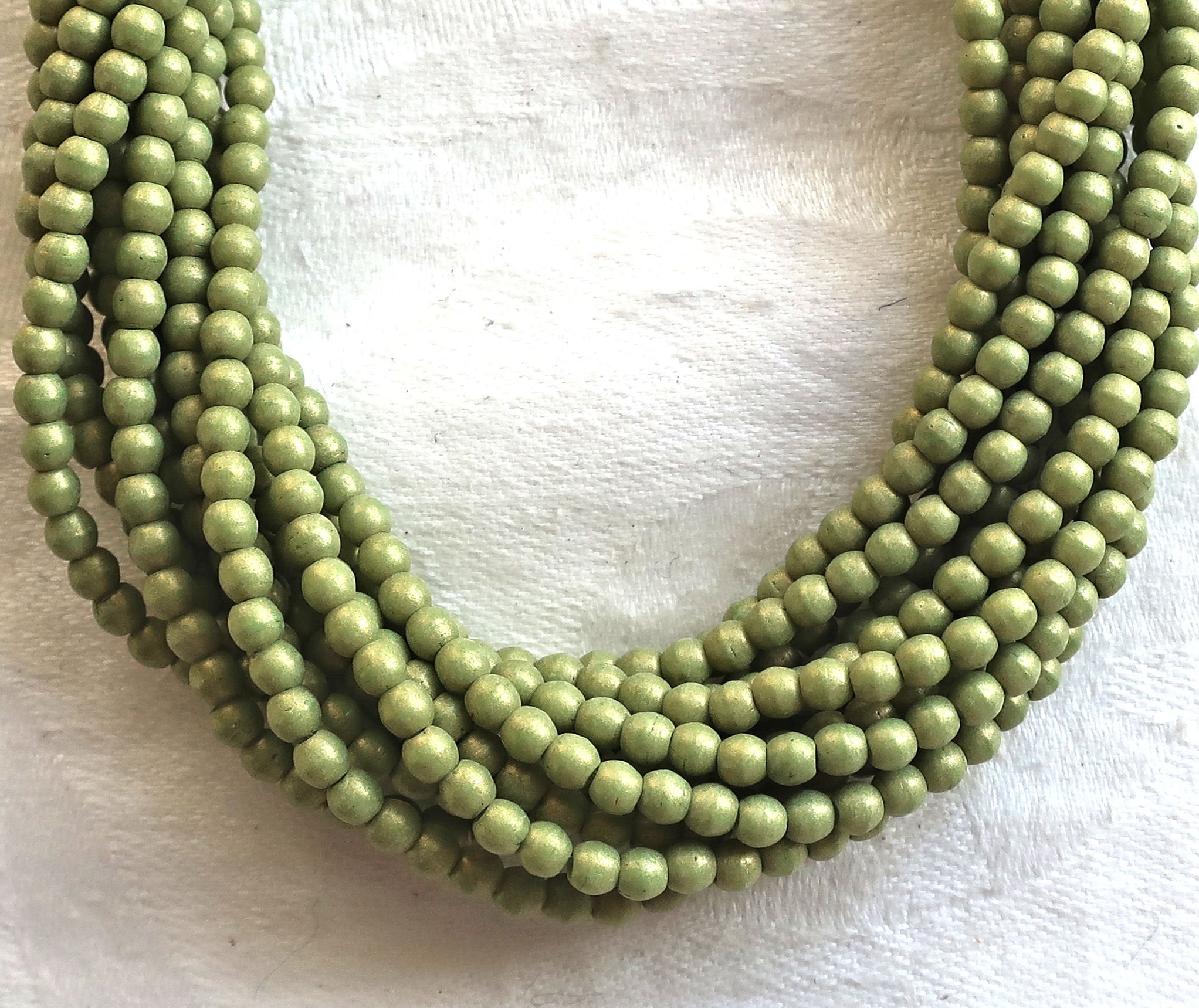 Lot of 100 3mm opaque green Czech glass druks, Pacifica Avocado smooth round druk beads C8901 - Glorious Glass Beads