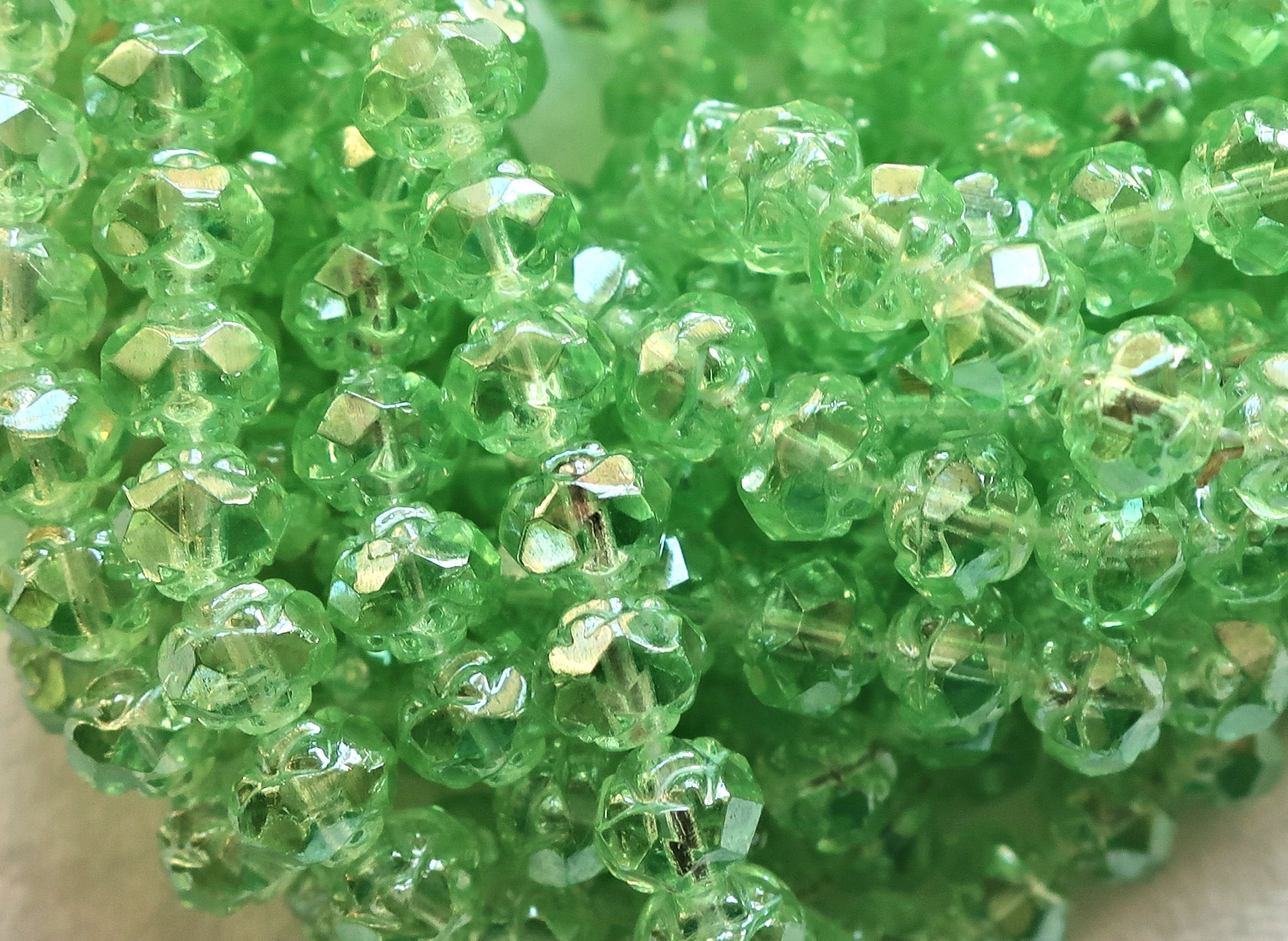 Lot of 25 Luster Peridot Green 5 x 6mm Rosebud beads, faceted, firepolished, antique cut, Czech glass beads C1801 - Glorious Glass Beads