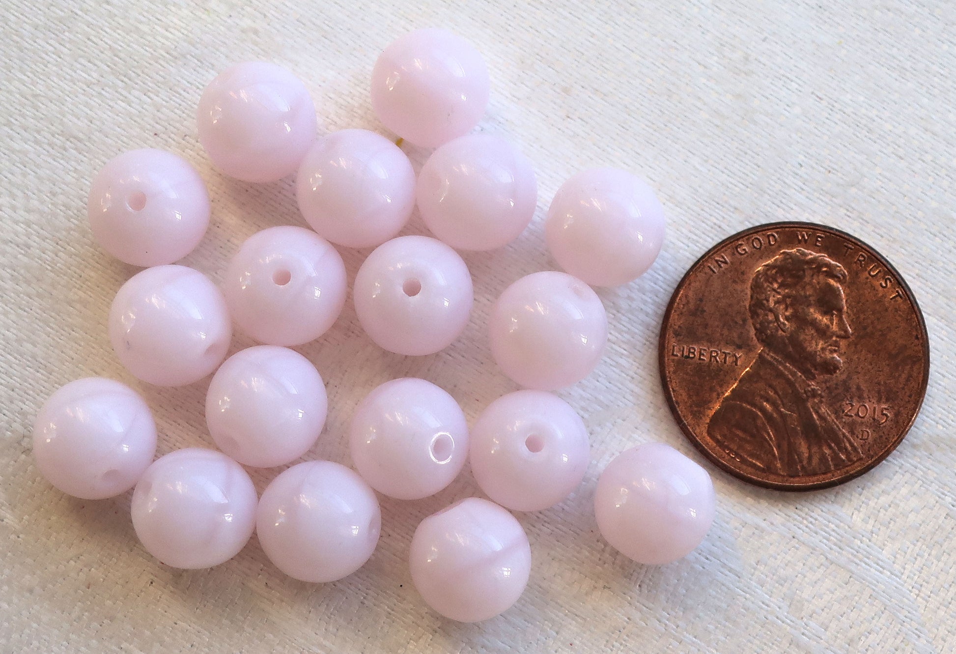 Lot of 25 8mm Czech smooth round druk beads, opaque alabaster pink C9425 - Glorious Glass Beads