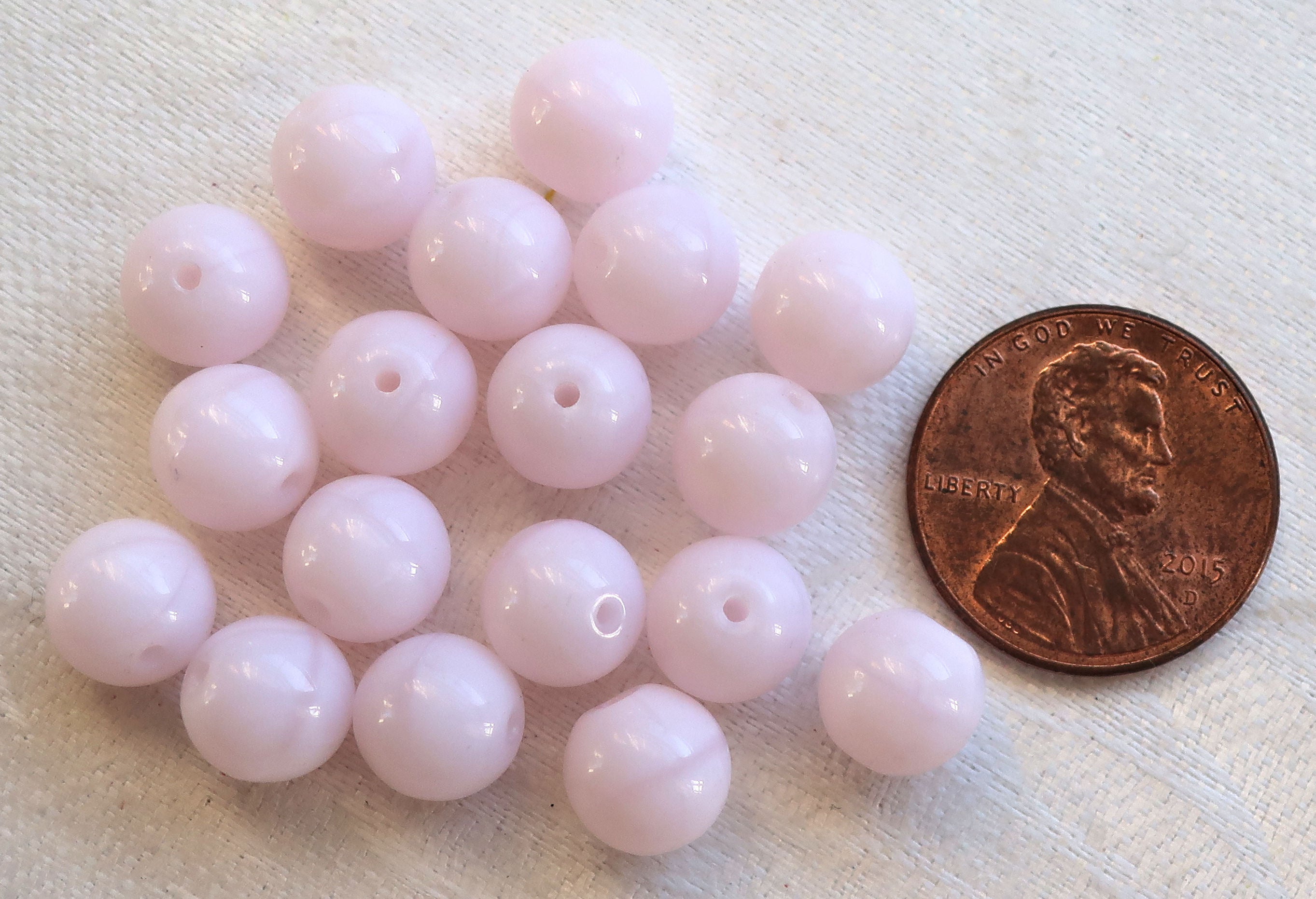 Lot of 25 8mm Czech smooth round druk beads, opaque alabaster pink C9425 - Glorious Glass Beads